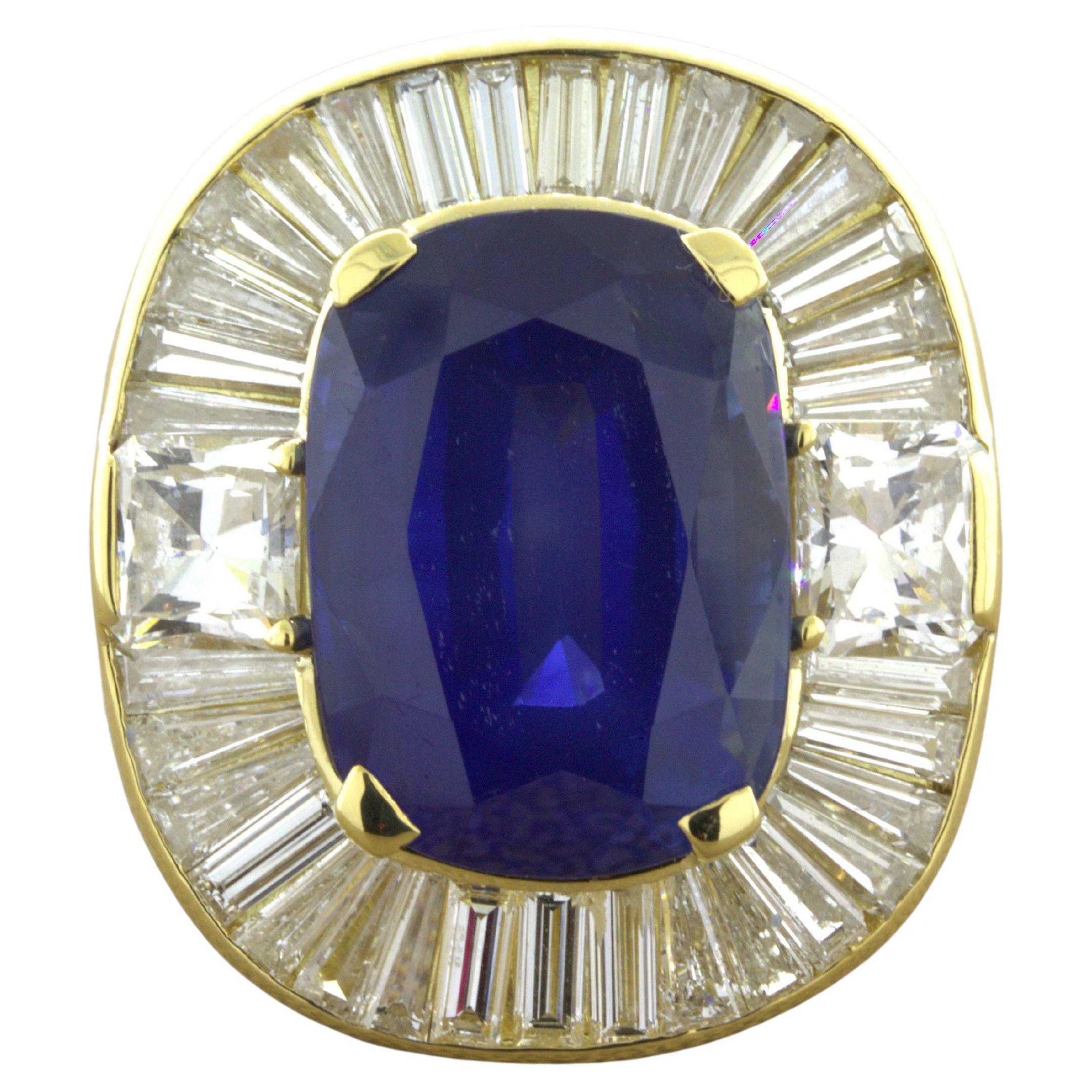 19.36 Carat Ceylon Sapphire Diamond 18K Yellow Gold Cocktail Ring, GIA Certified For Sale