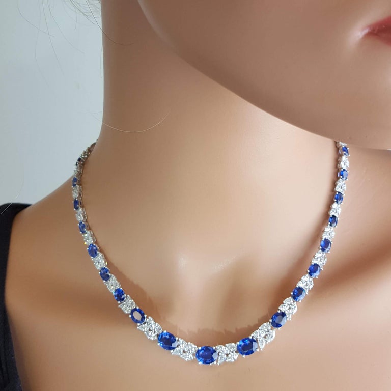 Women's 19.36 Carat Oval Cut Blue Sapphire and 10.47 Carat White Diamond Luxury Necklace For Sale