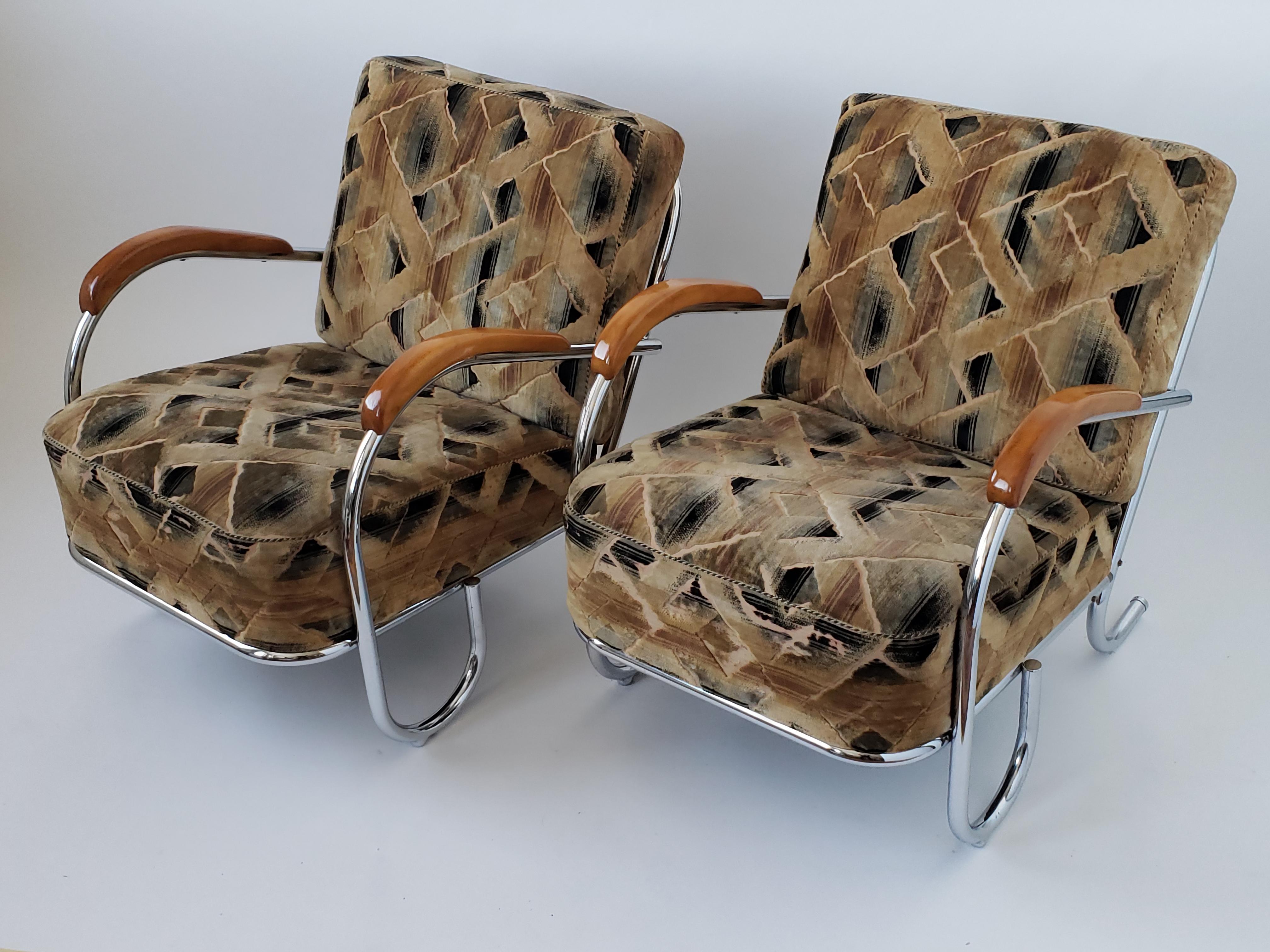 1936 Pair of Art Deco / Bauhaus Tubular Lounge Chair with Original Fabric In Good Condition In St- Leonard, Quebec