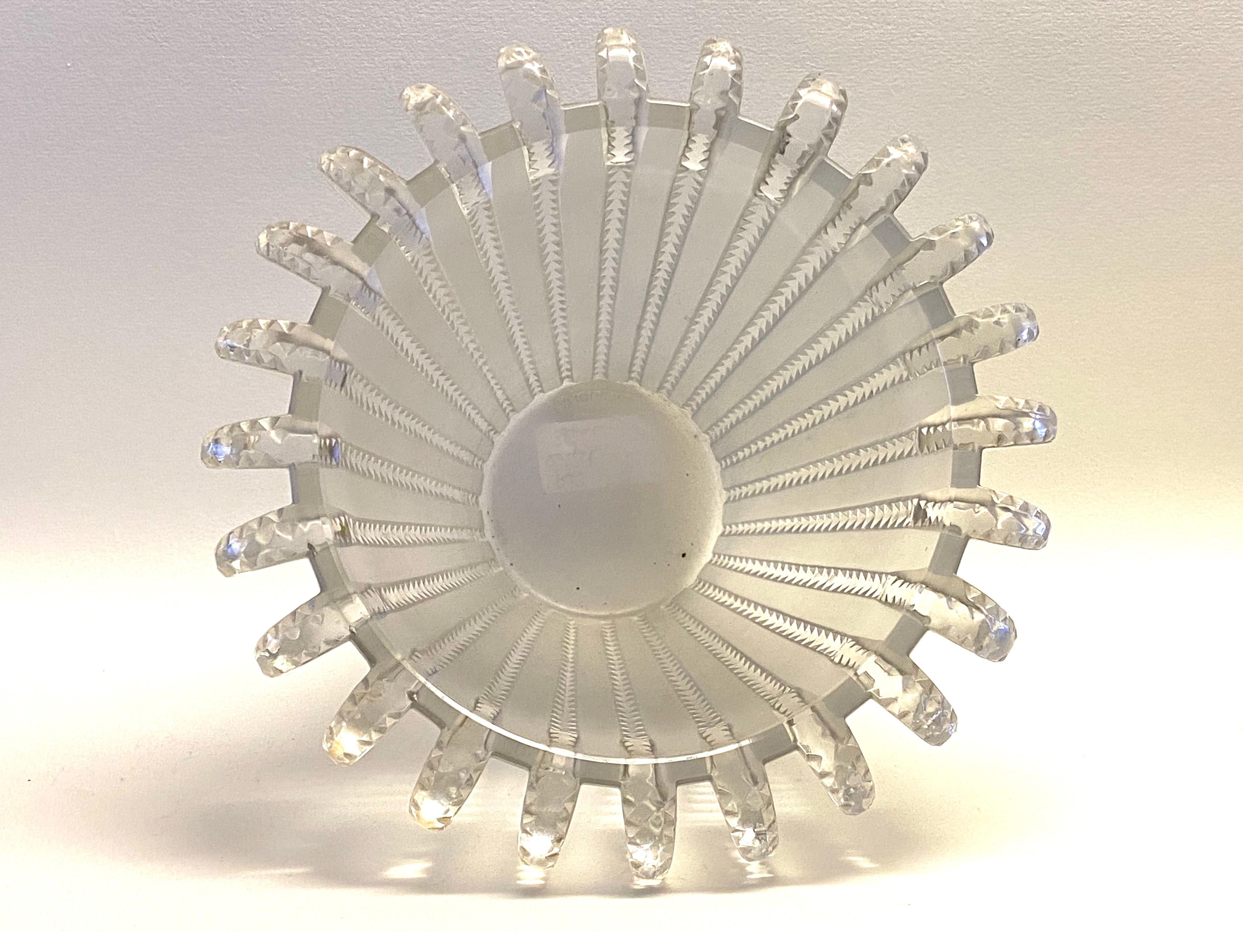 Molded 1936 René Lalique Royat Vase in Frosted Glass