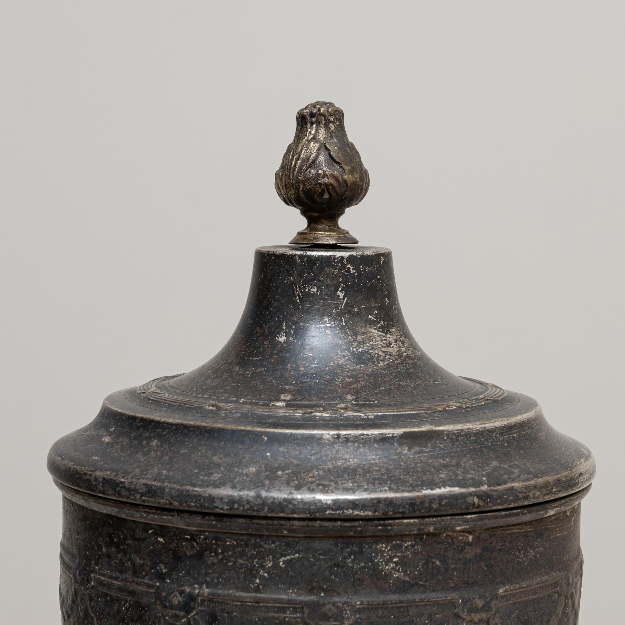 1937 Calice belga placcato in argento in vendita 4