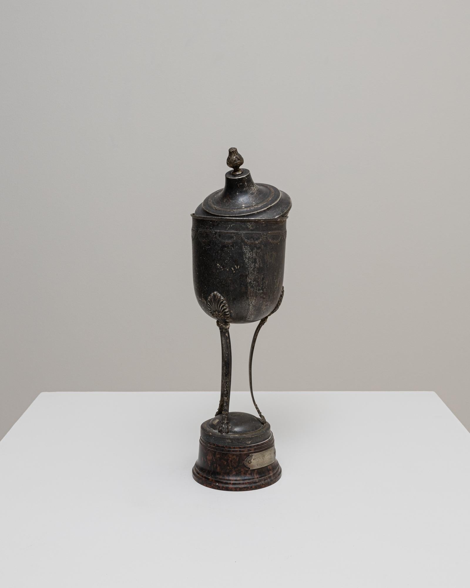 Placcato argento 1937 Calice belga placcato in argento in vendita