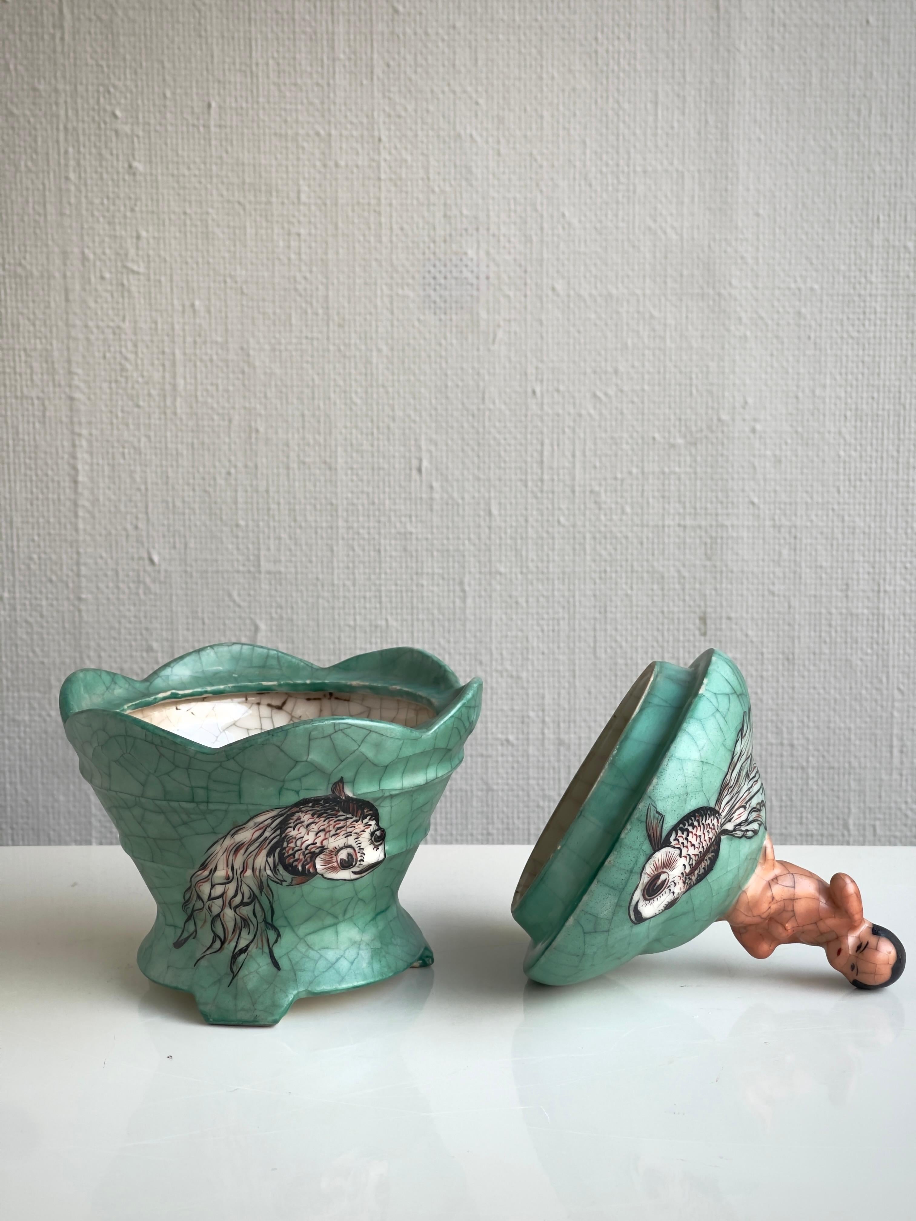 1937 Dänische Keramikschale mit Deckel, türkisgrüne Craquelé-Glasur, handbemalt. im Angebot 7