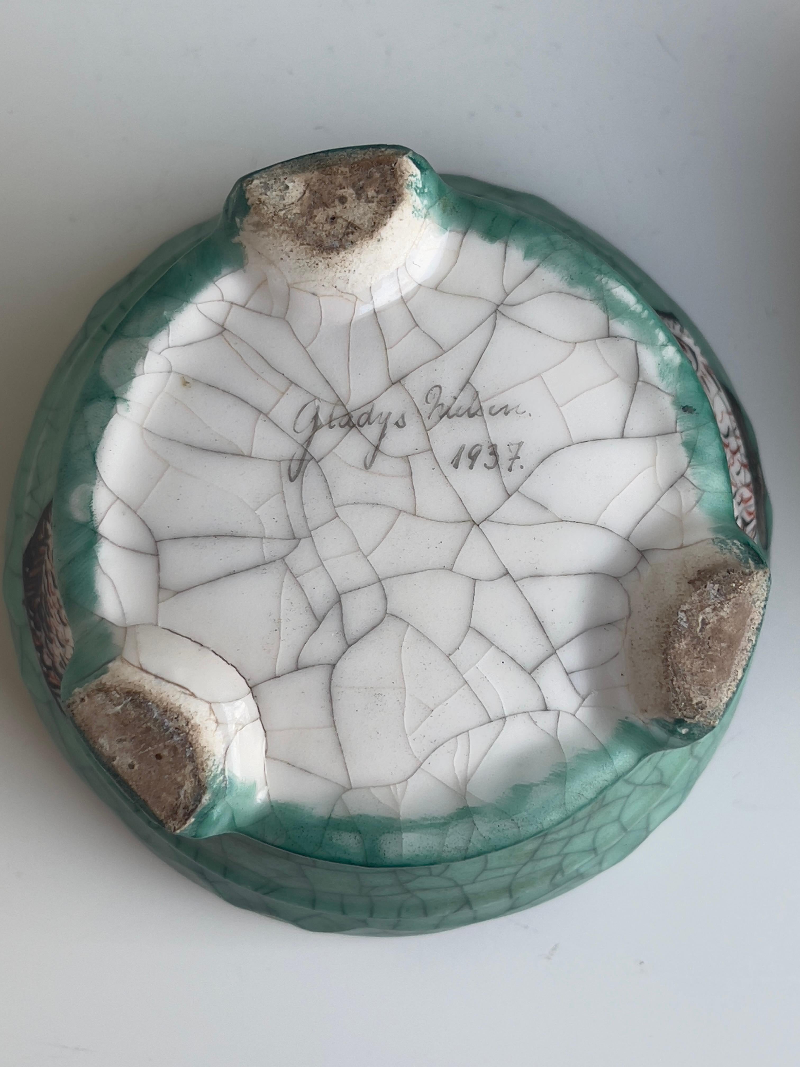 1937 Dänische Keramikschale mit Deckel, türkisgrüne Craquelé-Glasur, handbemalt. im Angebot 9