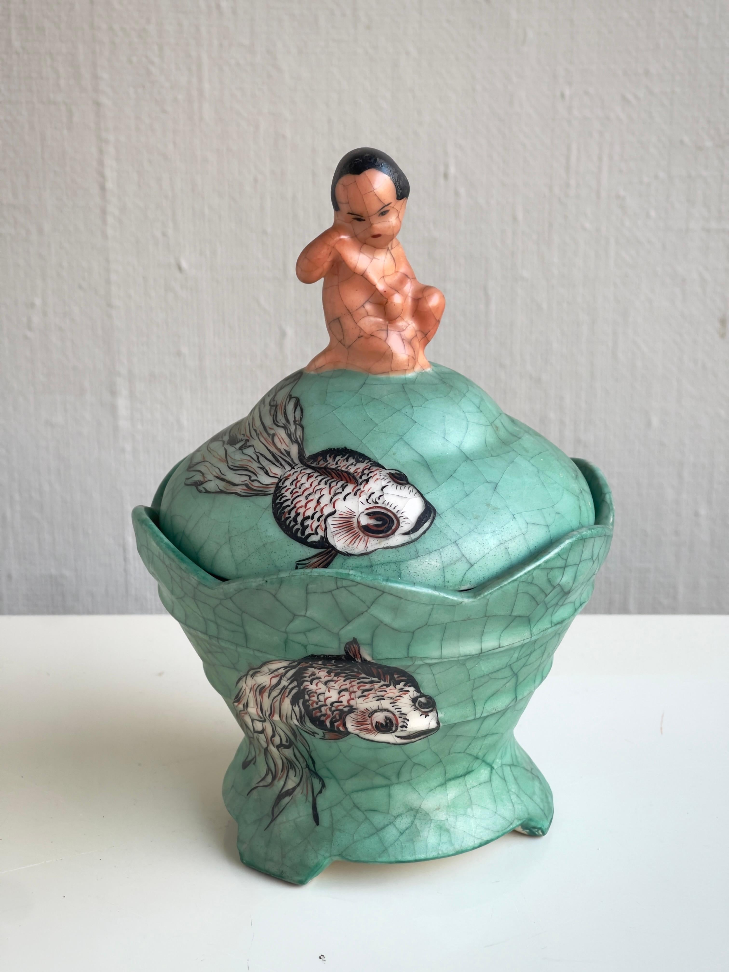 1937 Dänische Keramikschale mit Deckel, türkisgrüne Craquelé-Glasur, handbemalt. im Angebot 3