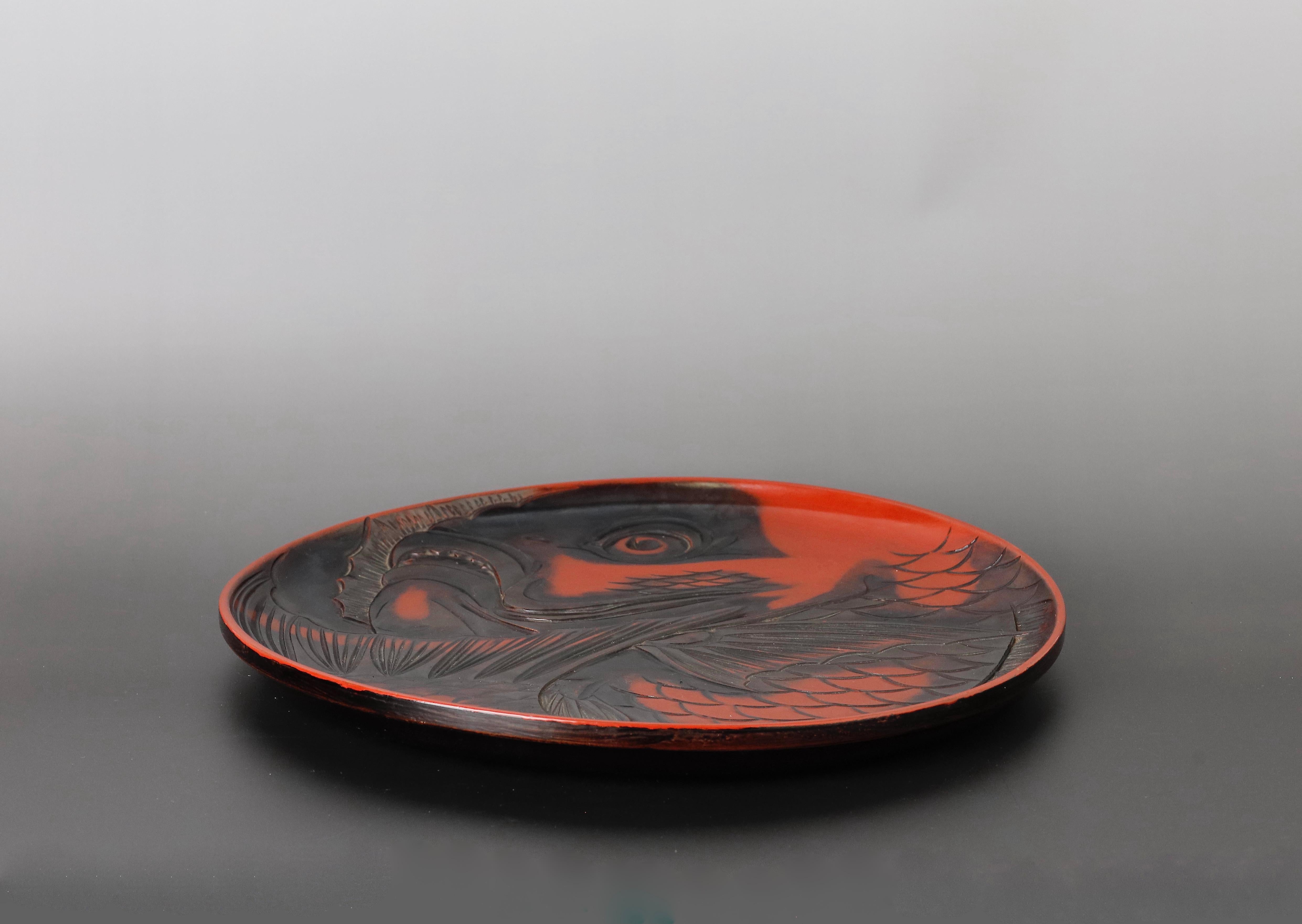 1937 Japanese Fish Sea Bream Carved Design Wooden Tray  For Sale 1