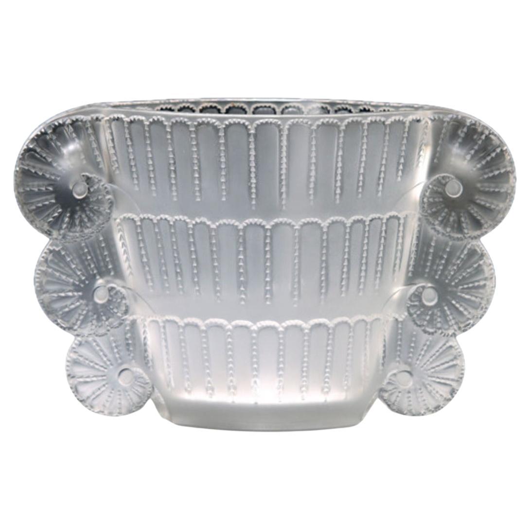 1937 René Lalique - Jaffa Vase For Sale