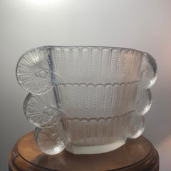 1937 Rene Lalique Jaffa Vase in Clear and Frosted Finish Glass