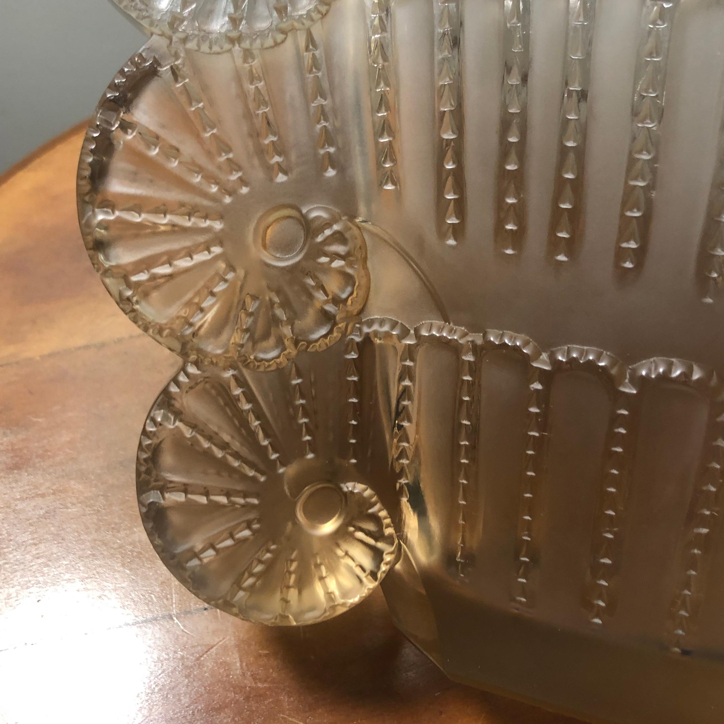 1937 René Lalique Jaffa Vase in Clear Frosted Sepia Stained Glass 1