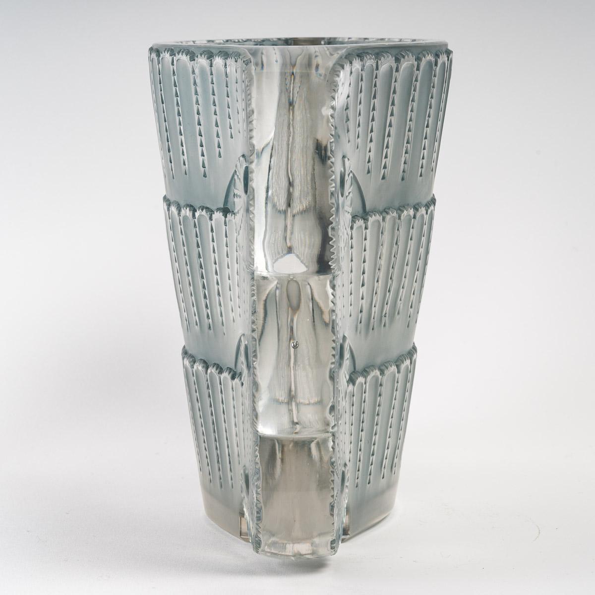 Art Deco 1937 René Lalique Jaffa Vase in Frosted Glass with Blue Patina