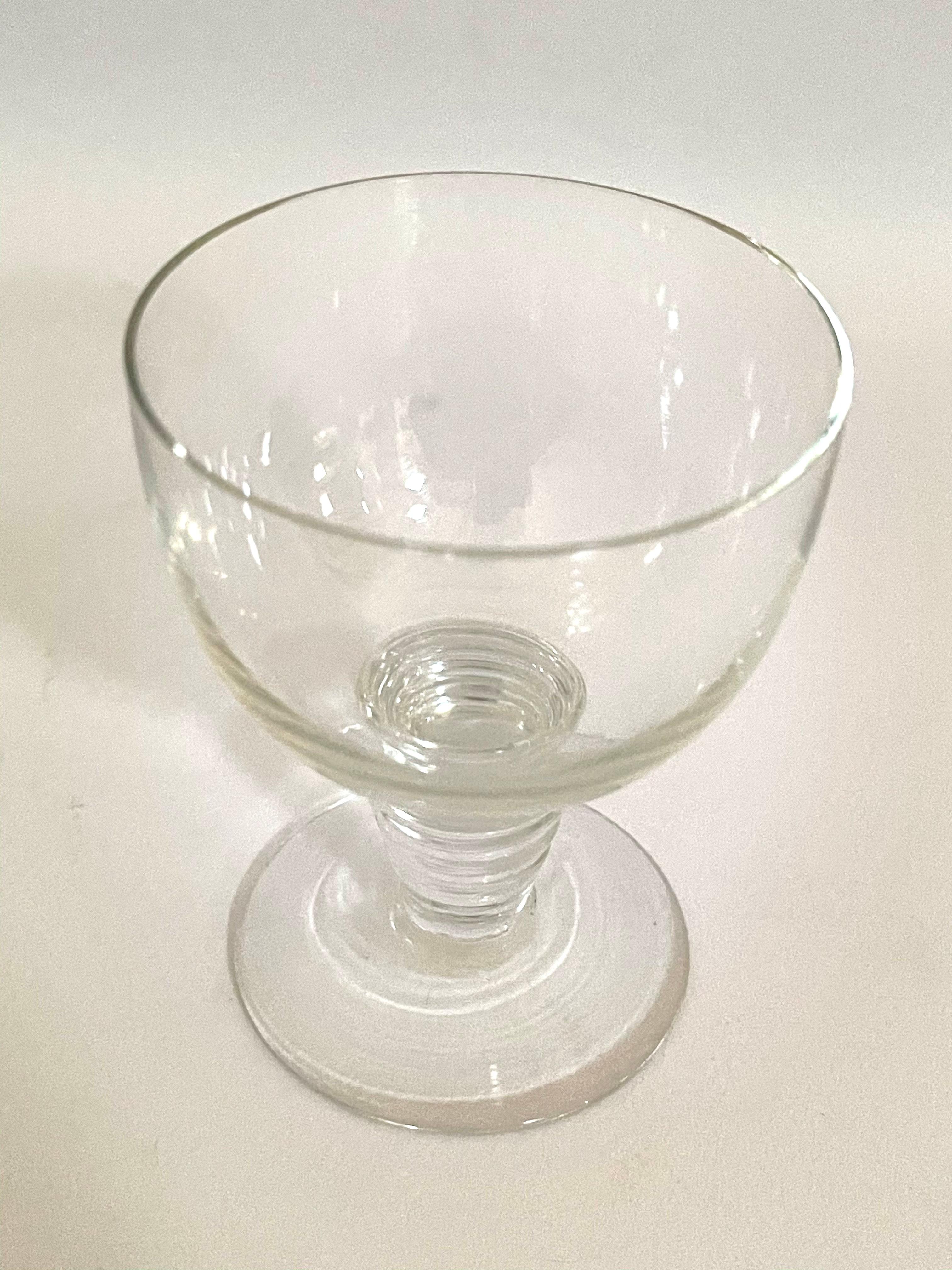 Molded 1937 René Lalique Set of 8 Wine Glasses Tonnerre