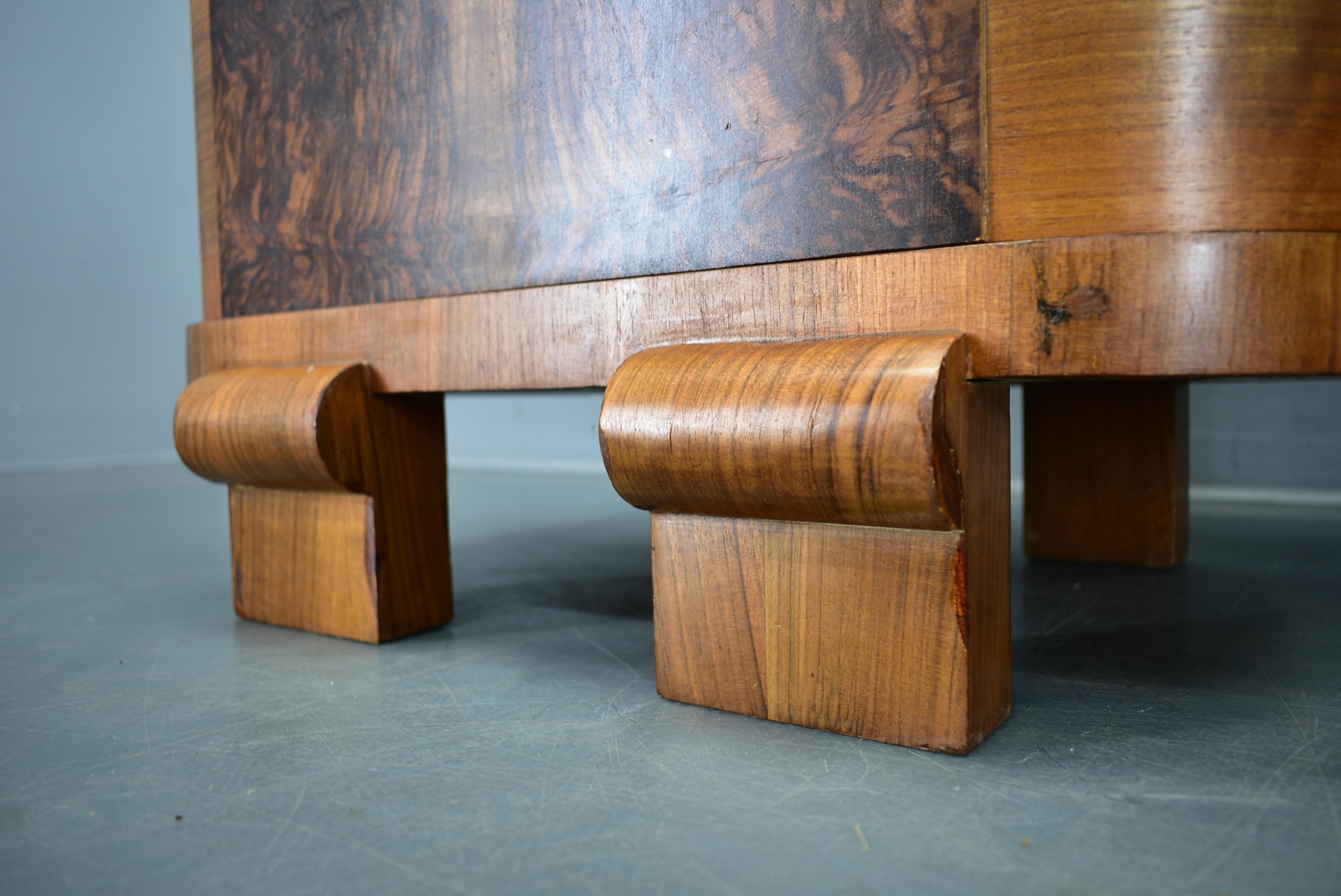 Coppia di comodini Art Déco degli anni '1937, Cecoslovacchia in vendita 3