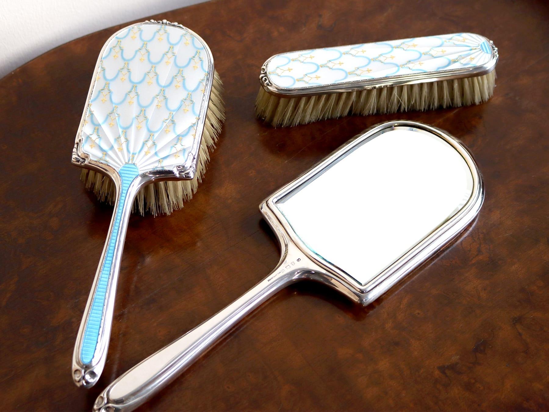 set toilette argento antico