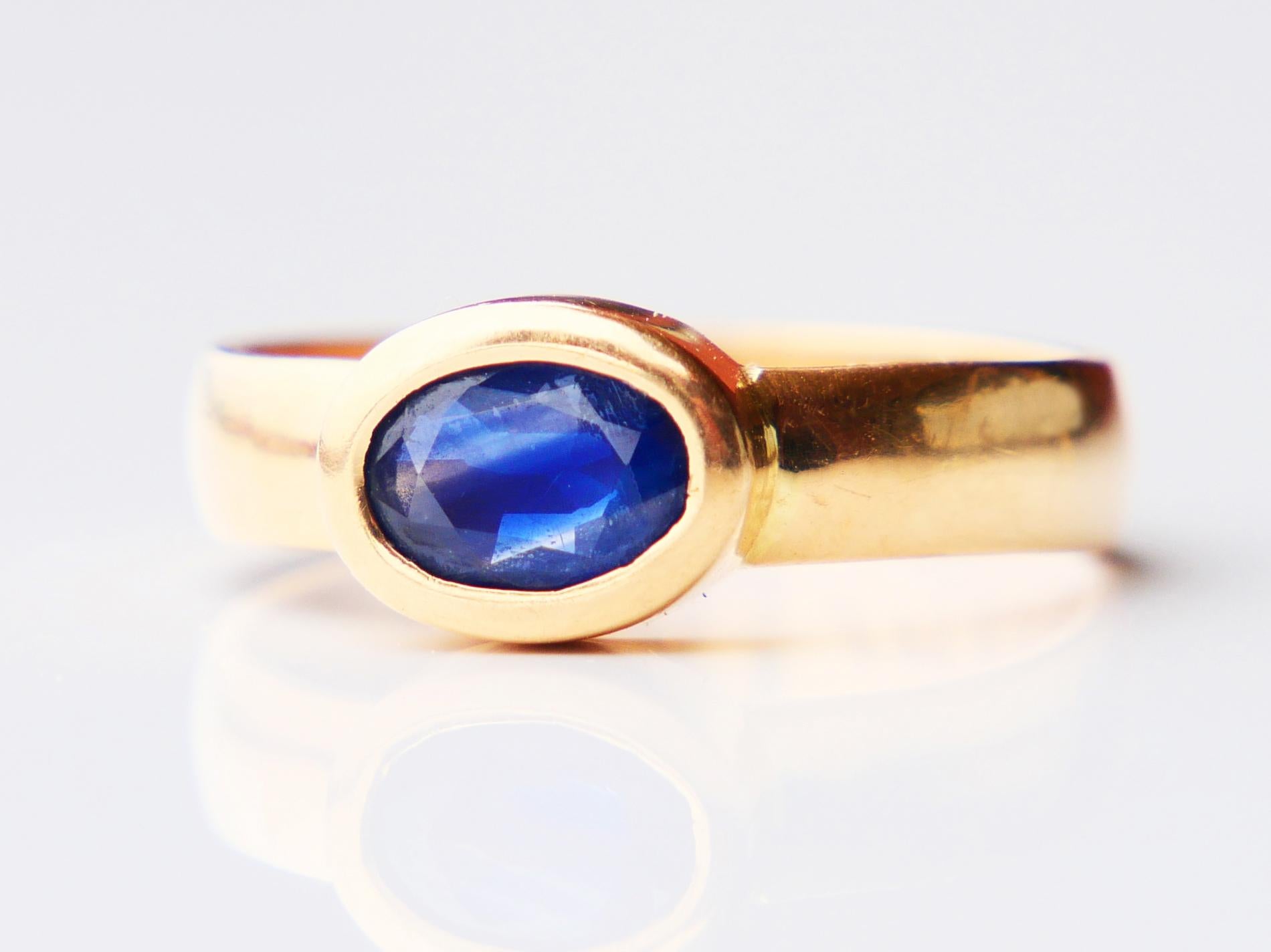 Art Deco 1938 Artur & Lydia Ring natural 1.55 ct Blue Sapphire solid 18K Gold ØUS7/4.4gr For Sale