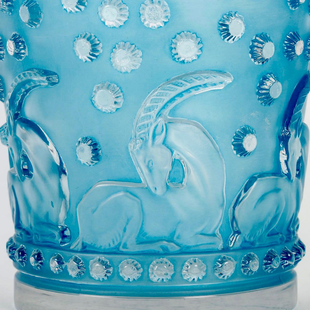 Molded 1938 René Lalique Vase Ajaccio Frosted Glass with Electric Blue Patina