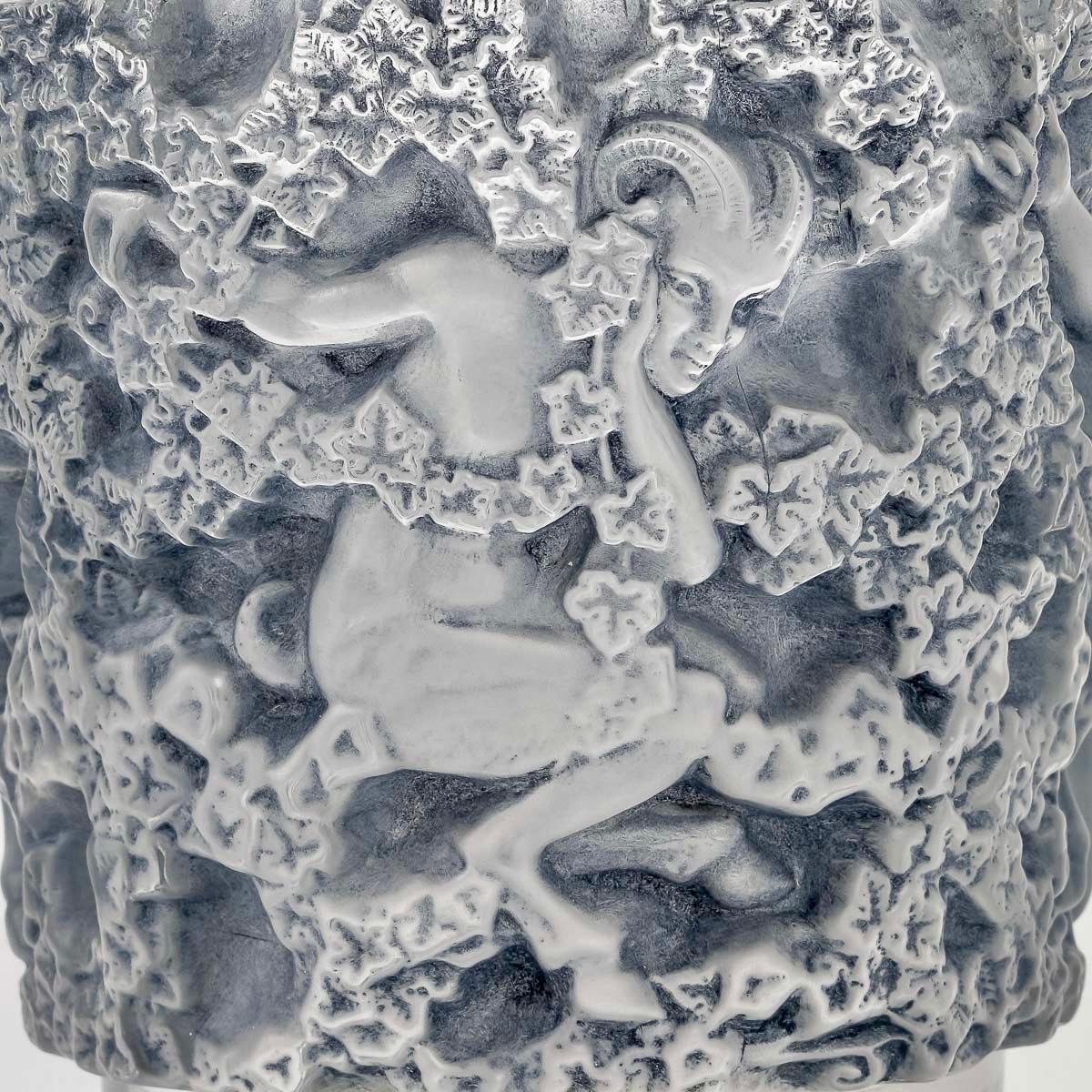 French 1938 René Lalique Vase Bacchus Frosted Glass with Blue Patina