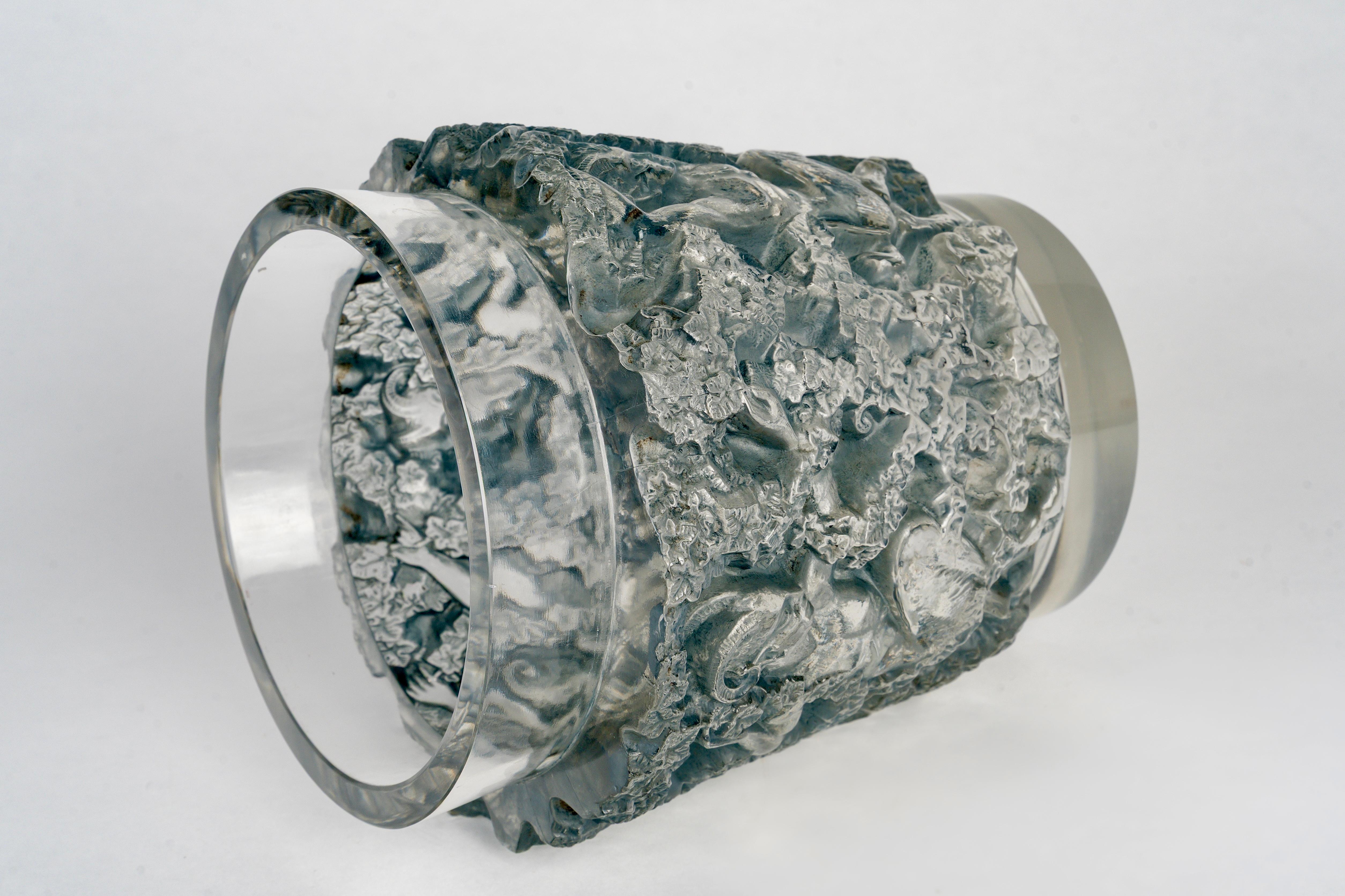 1938 Jarrón René Lalique Baco de cristal con pátina azul Francés en venta