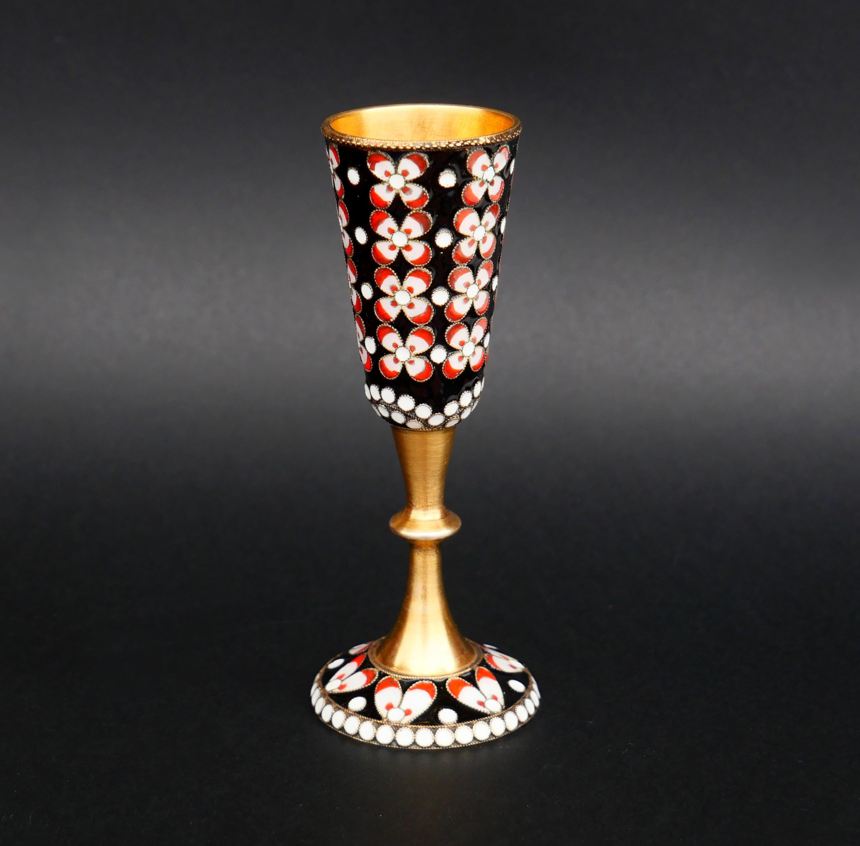 da uomo o donna 1938 Smalto russo solido dorato 916 Argento Vodka Stopka Shot Beaker Jigger / 49gr in vendita