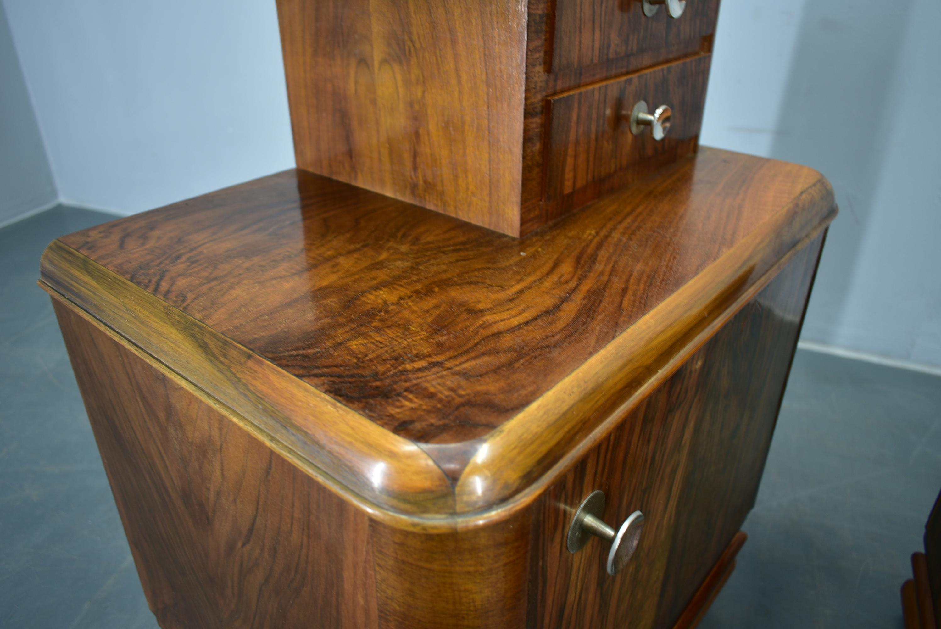 1938s Pair of Art Deco Bedside Tables, Czechoslovakia For Sale 13