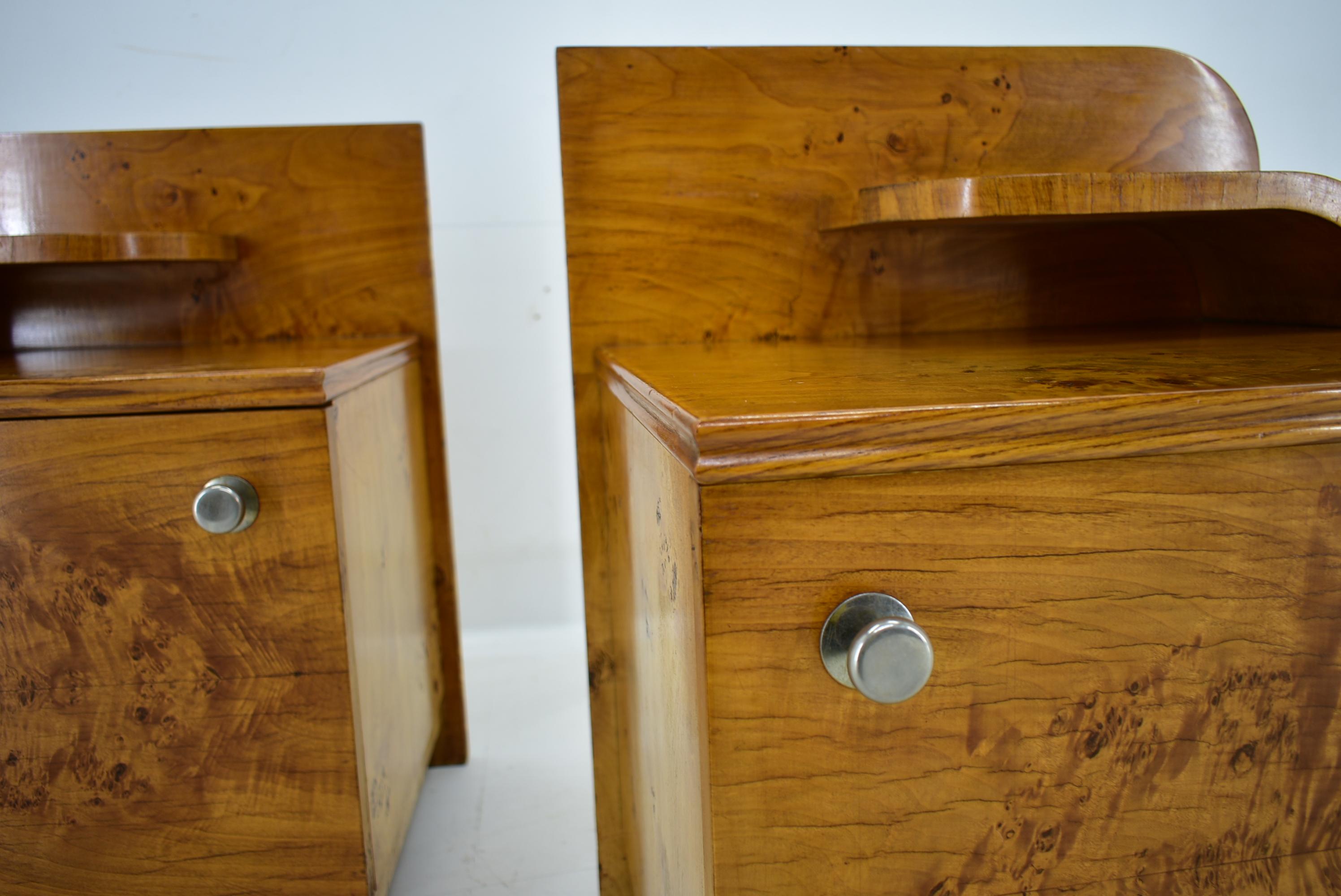 1938s Pair of Art Deco Bedside Tables, Czechoslovakia For Sale 2