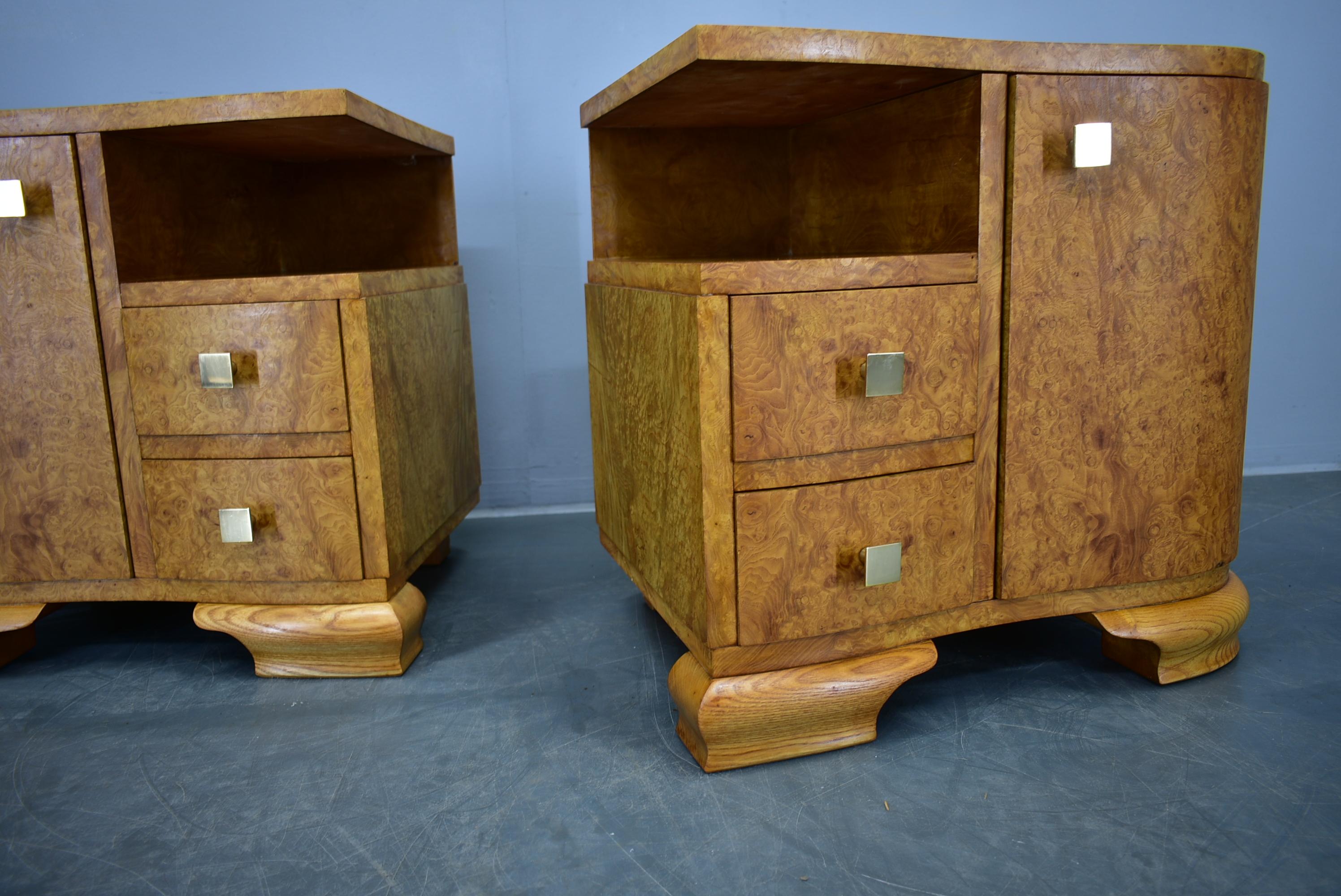 1938s Pair of Art Deco Bedside Tables, Czechoslovakia For Sale 2