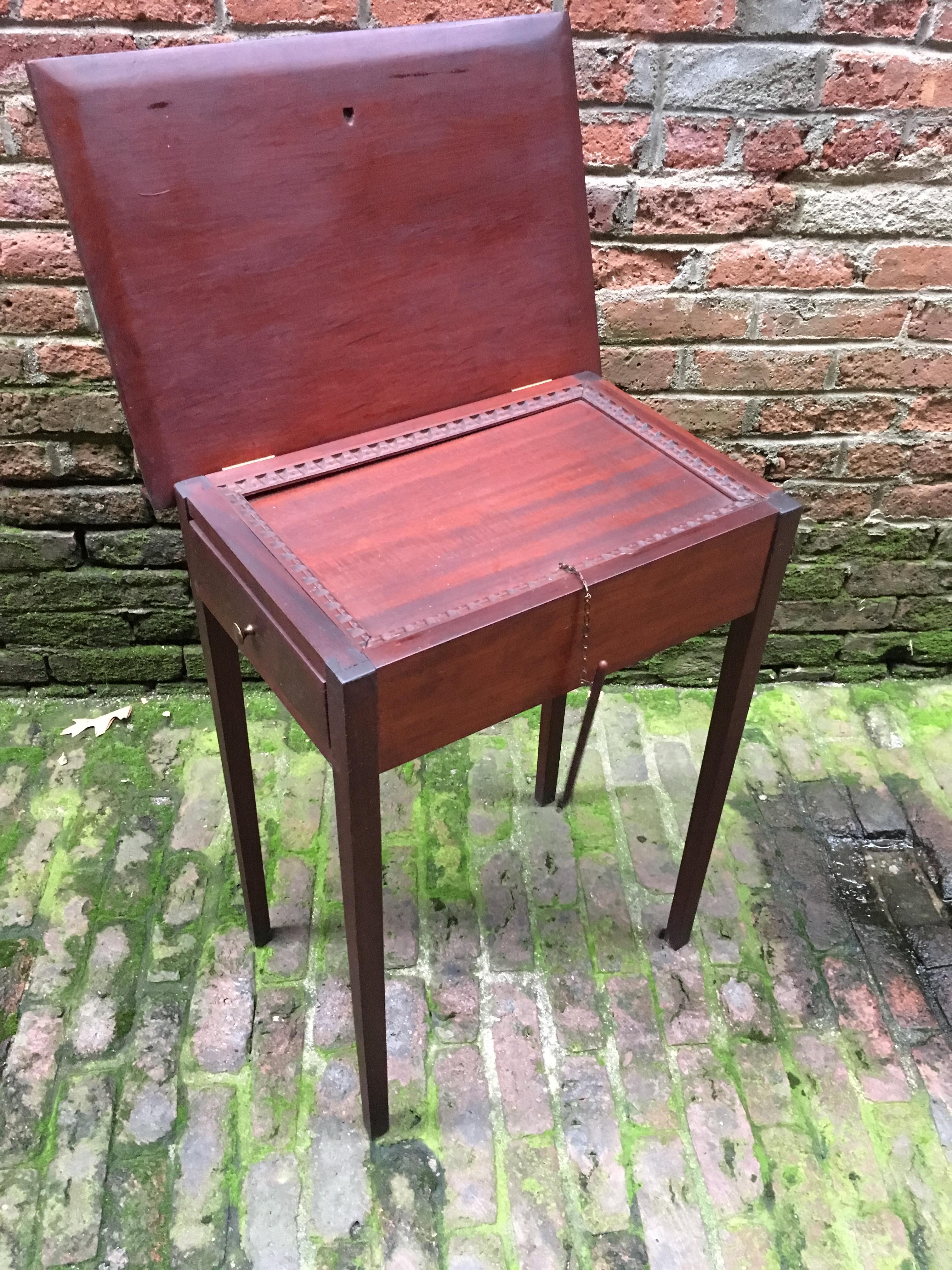 1939 Carved Mahogany Folk Art Book Stand Virgil Aeneid In Good Condition In Garnerville, NY