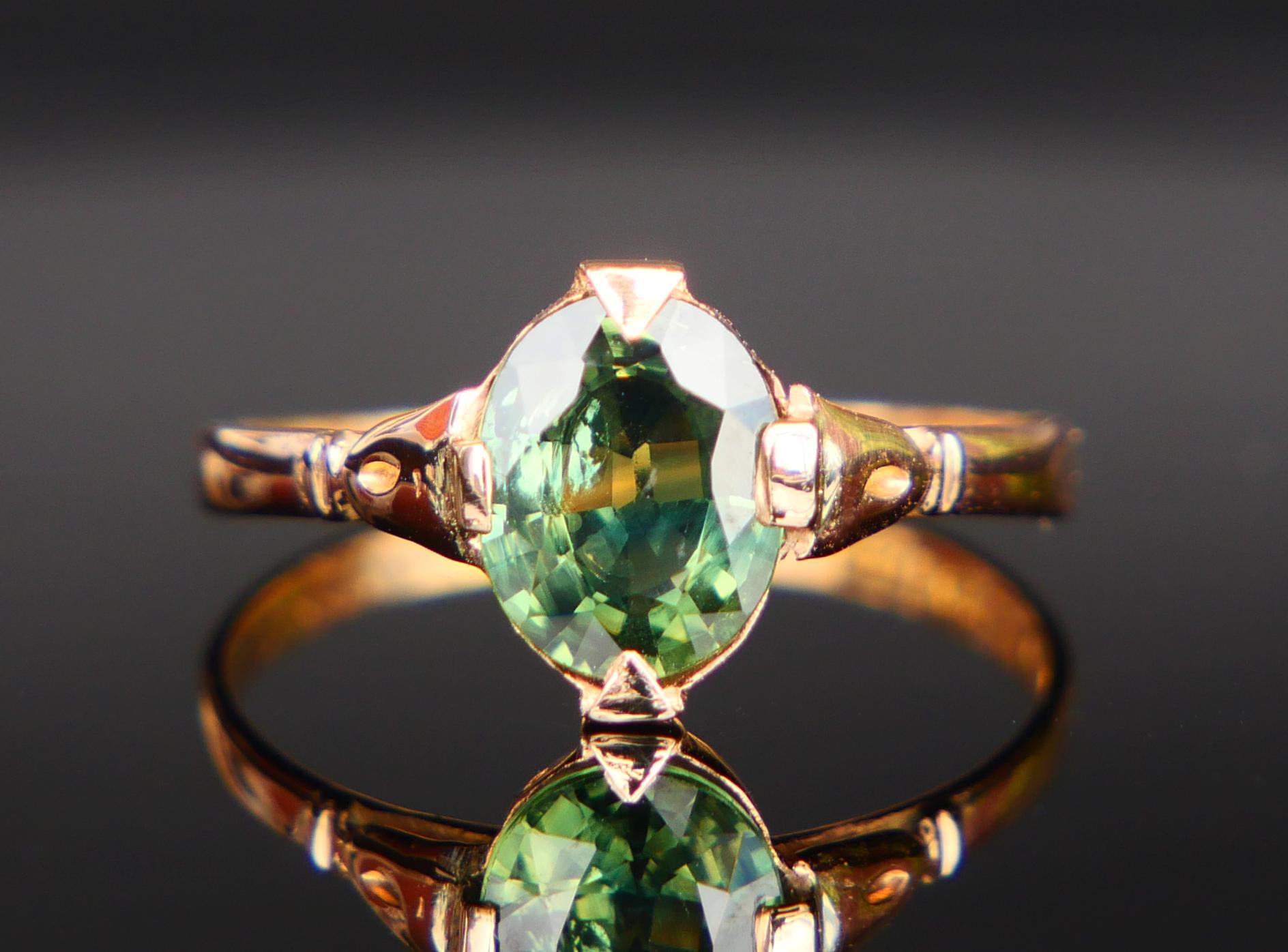 1939 Lilian's Ring natural 1.5ct Green Sapphire solid 18K Gold ØUS4.75/ 1.27gr 5