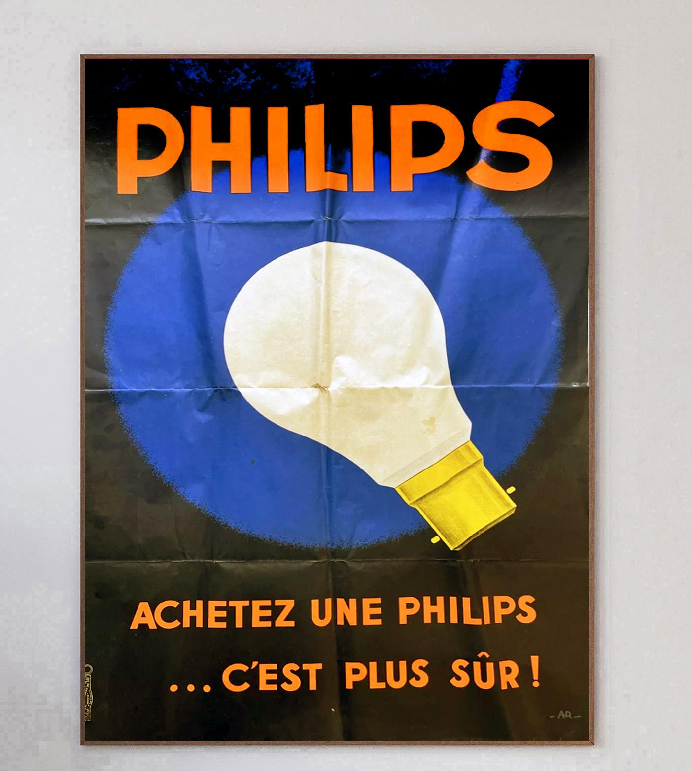 This incredibly rare poster was created in 1939 to advertise Dutch electronics brand Philips. Founded in 1891, Philips was one of the biggest electronics brands in the UK and continues to trade today, focusing on health technology. Reading 