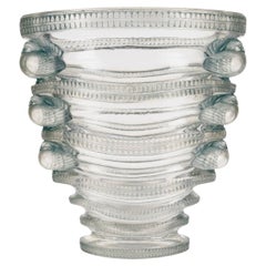 1939 René Lalique - Vase Saint Marc Verre à Patine Bleue