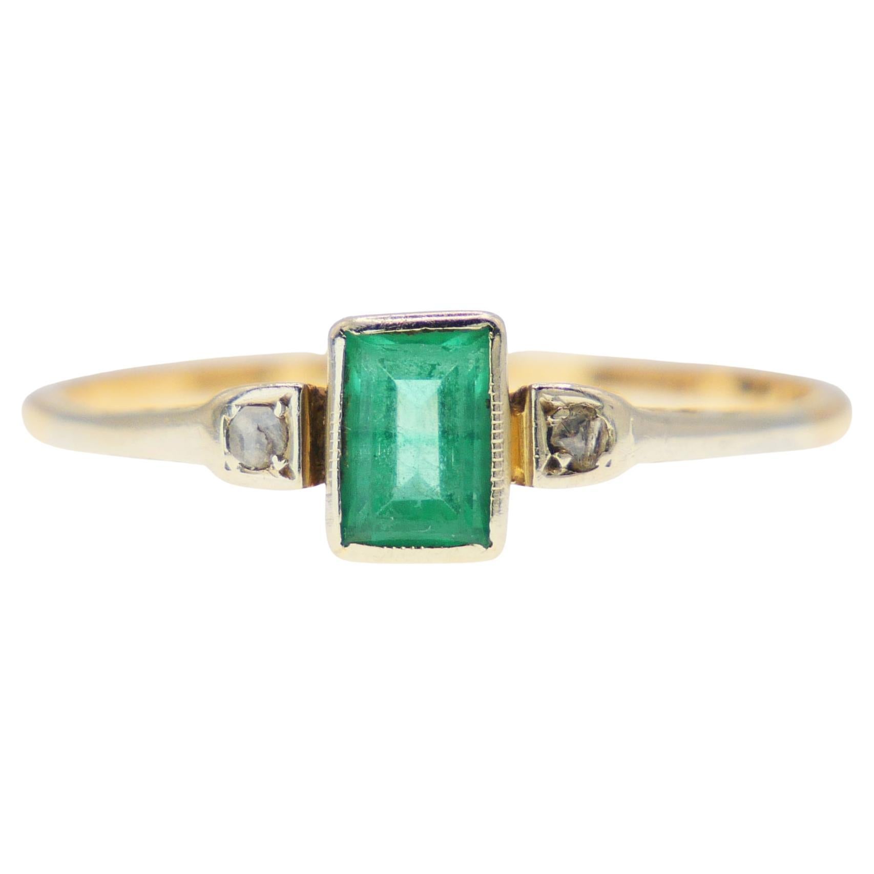 1939 Ring natural 0.6ct Emerald Diamonds solid 18K Gold ØUS9 / 2.1 gr