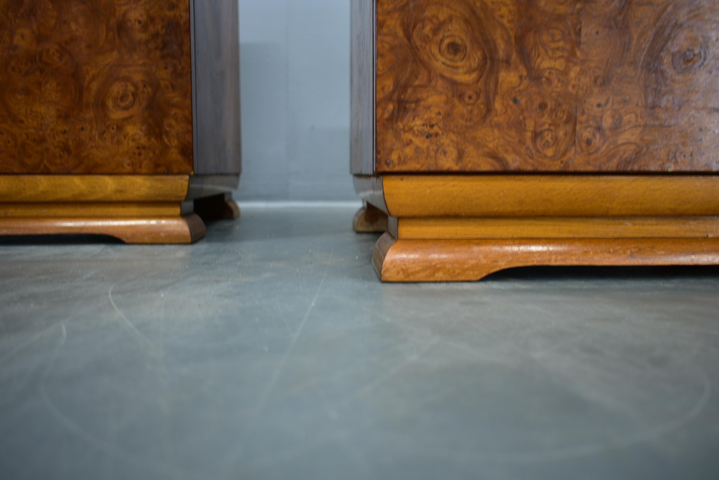 1939s Pair of Art Deco Bedside Tables, Czechoslovakia For Sale 5