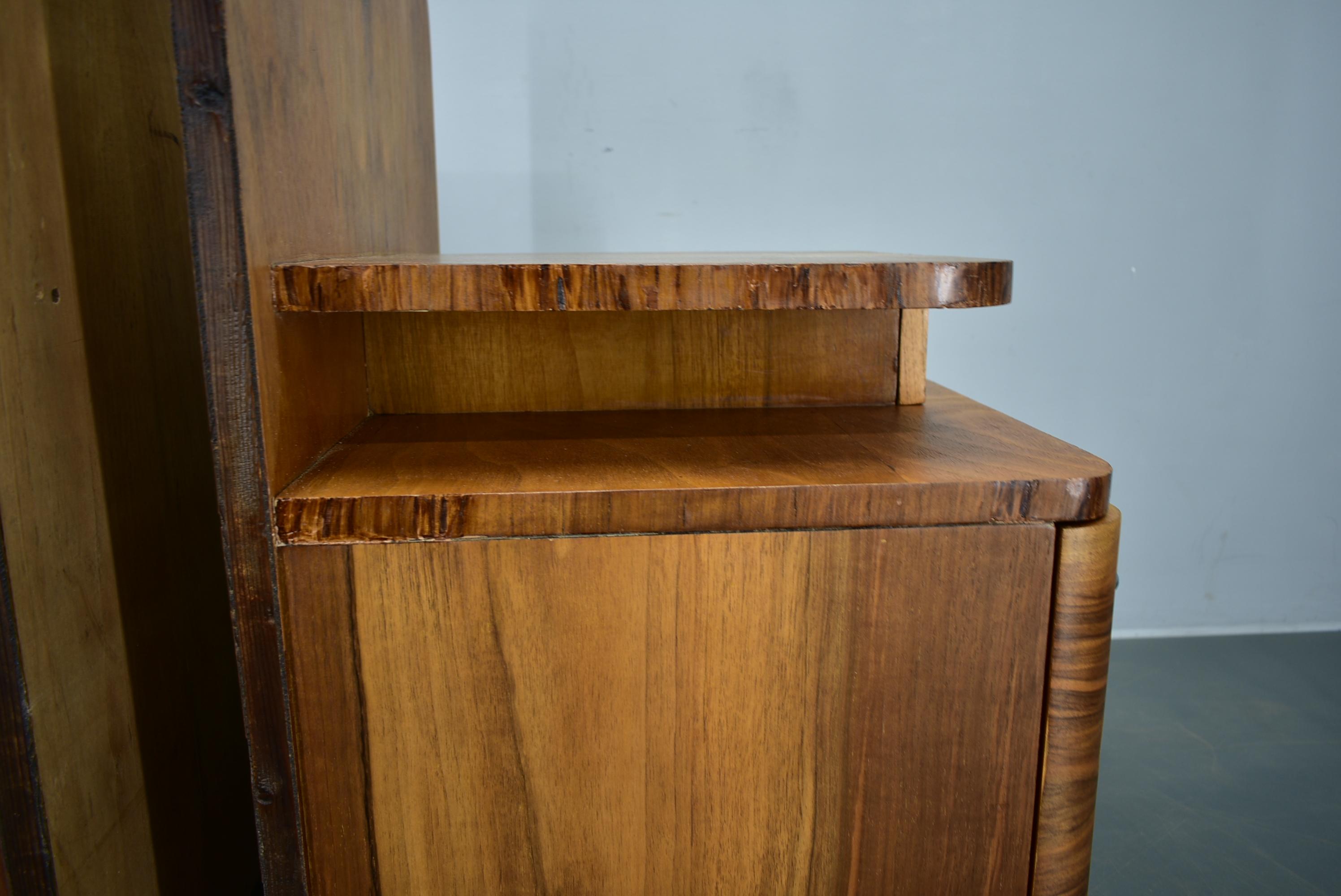 1939s Pair of Art Deco Bedside Tables, Czechoslovakia For Sale 9