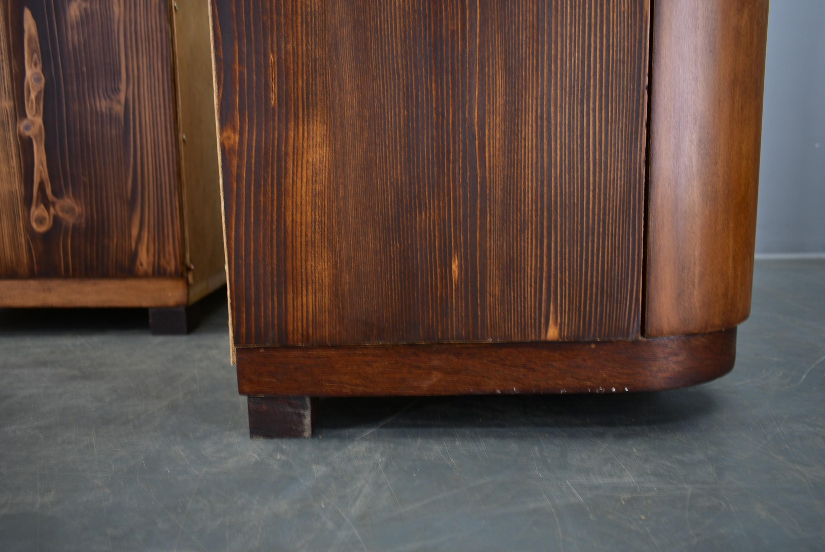 Coppia di comodini Art Déco degli anni '1939, Cecoslovacchia in vendita 9