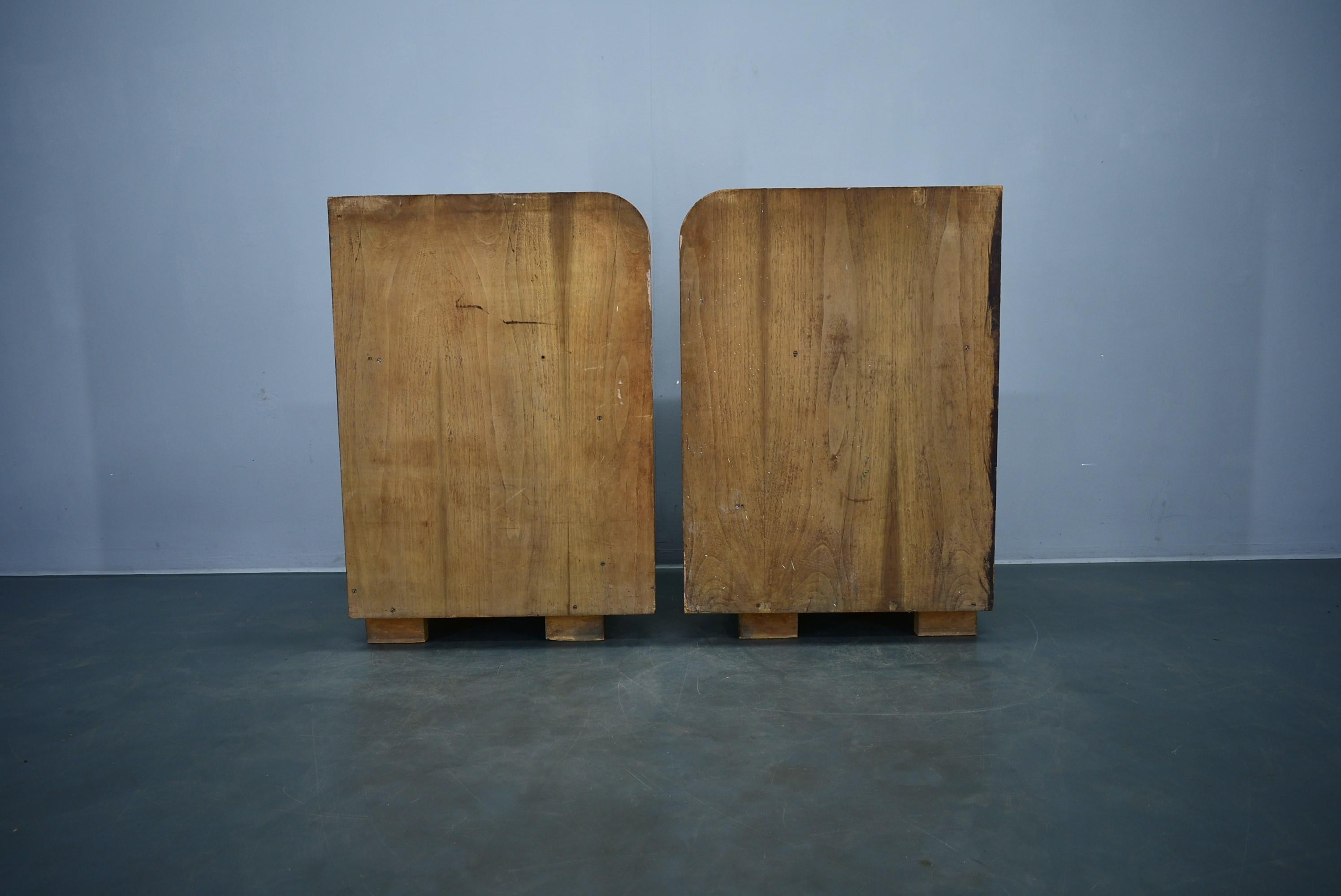 1939s Pair of Art Deco Bedside Tables, Czechoslovakia For Sale 12