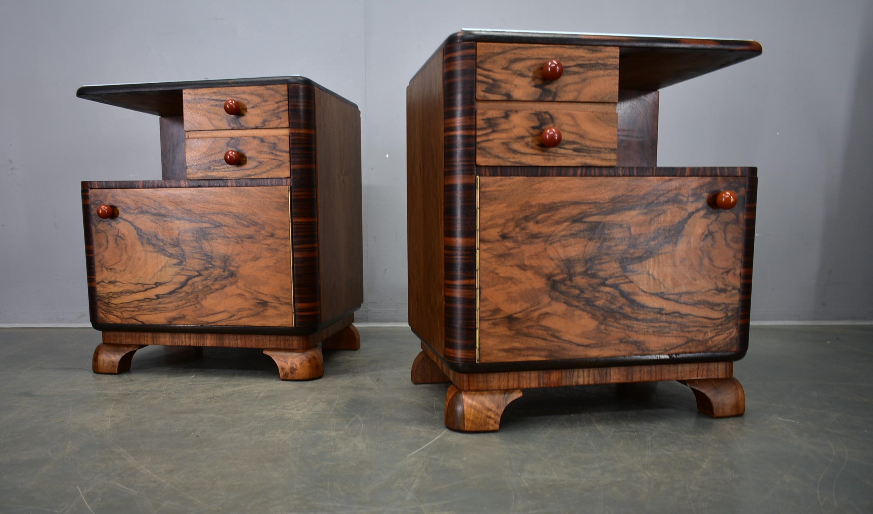 1939s Pair of Art Deco Bedside Tables, Czechoslovakia In Good Condition For Sale In Praha, CZ