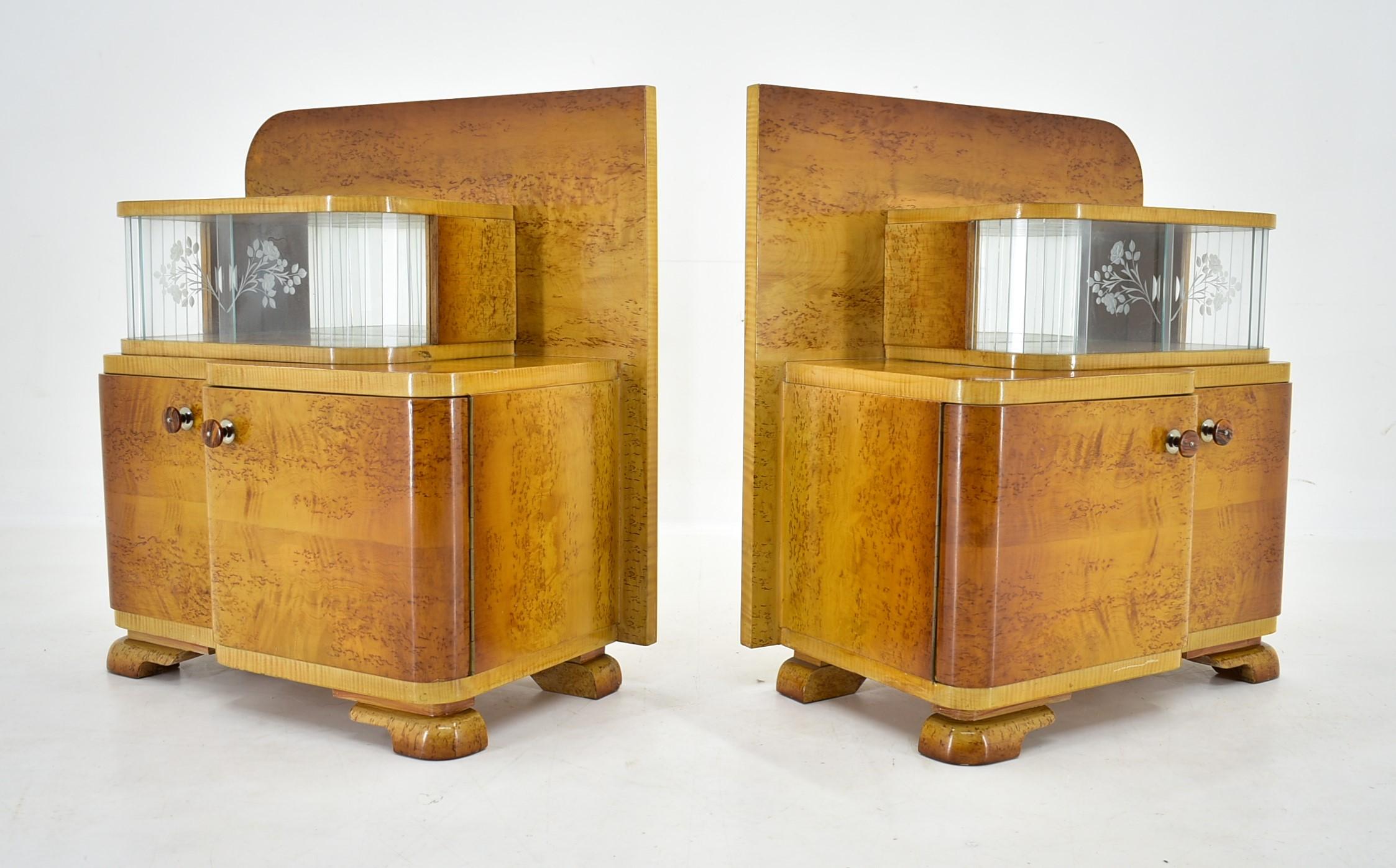 Ensemble de tables de chevet Art Déco des années 1939, Tchécoslovaquie en vente 8