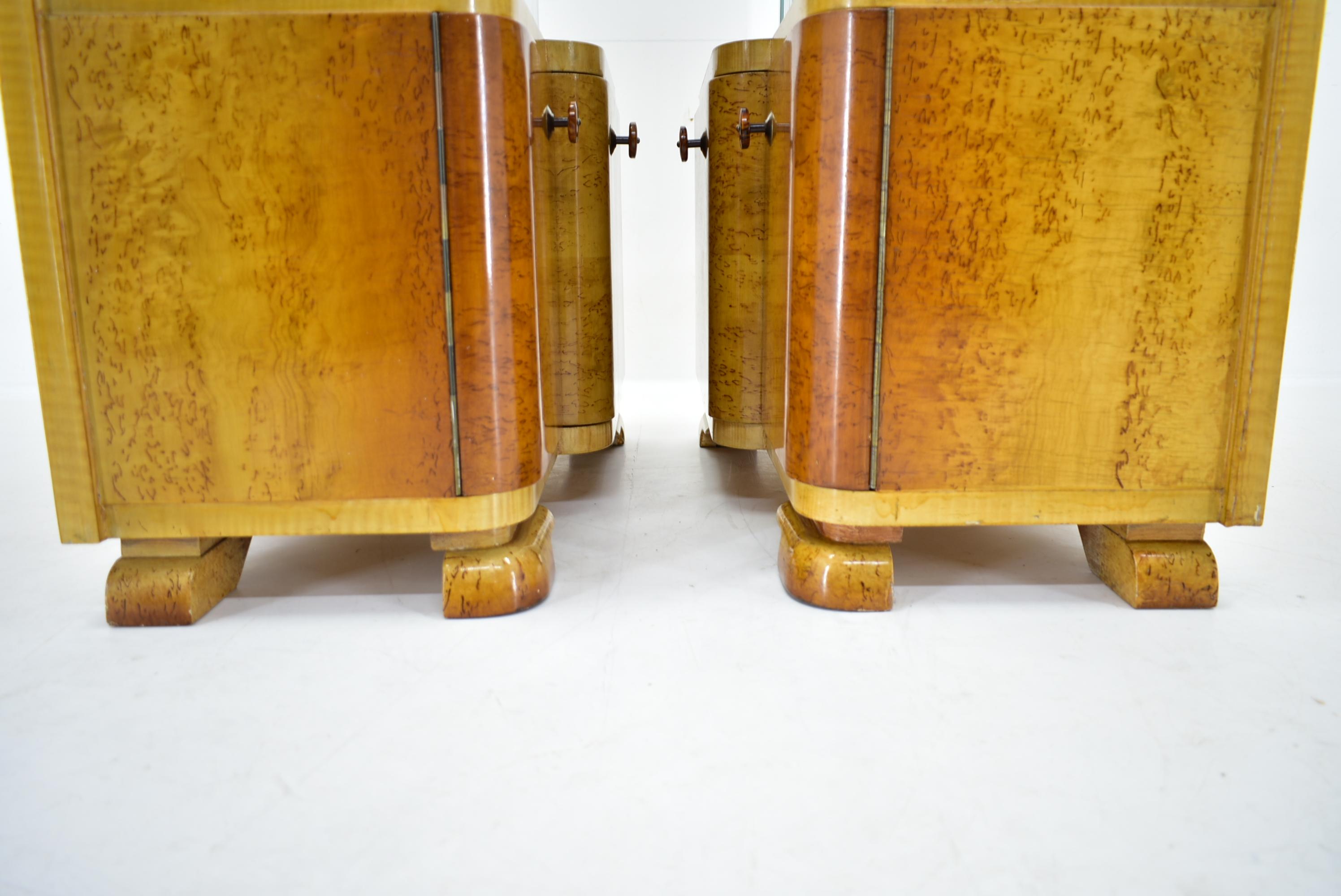 Ensemble de tables de chevet Art Déco des années 1939, Tchécoslovaquie en vente 11