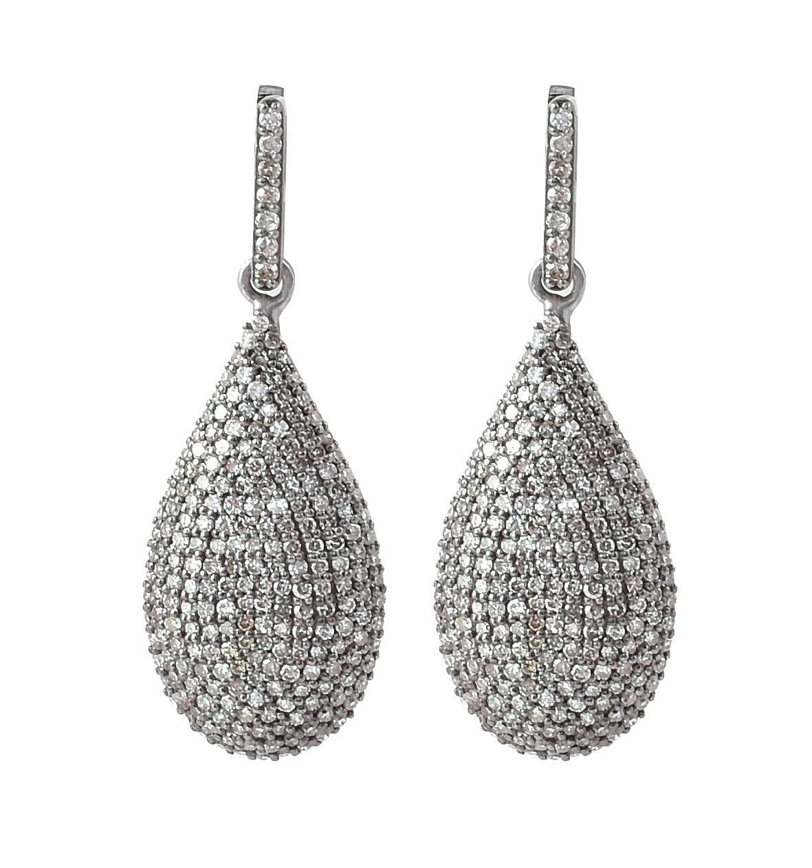 Women's 1.94 Carat Diamond Dangle Earrings in Victorian-Style