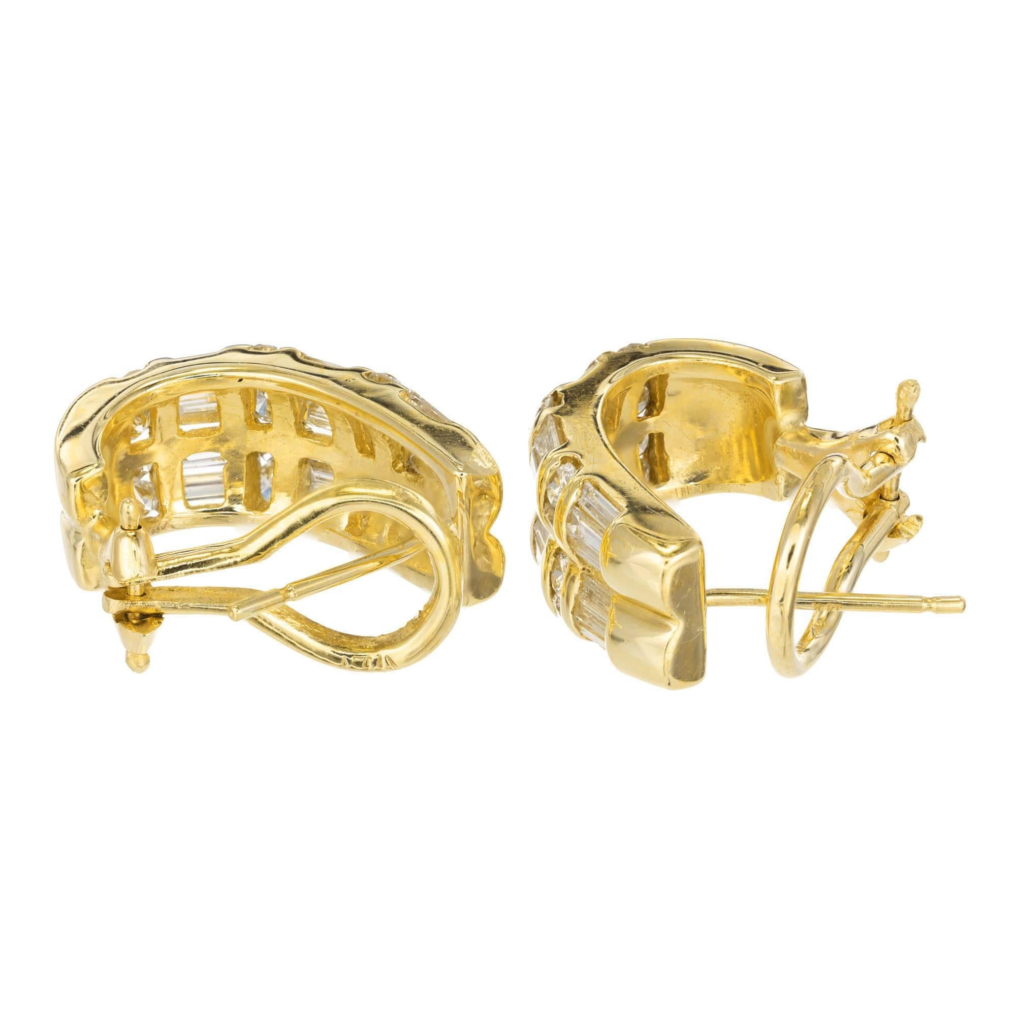 Baguette Cut 1.94 Carat Diamond Yellow Gold Half Hoop Earrings For Sale