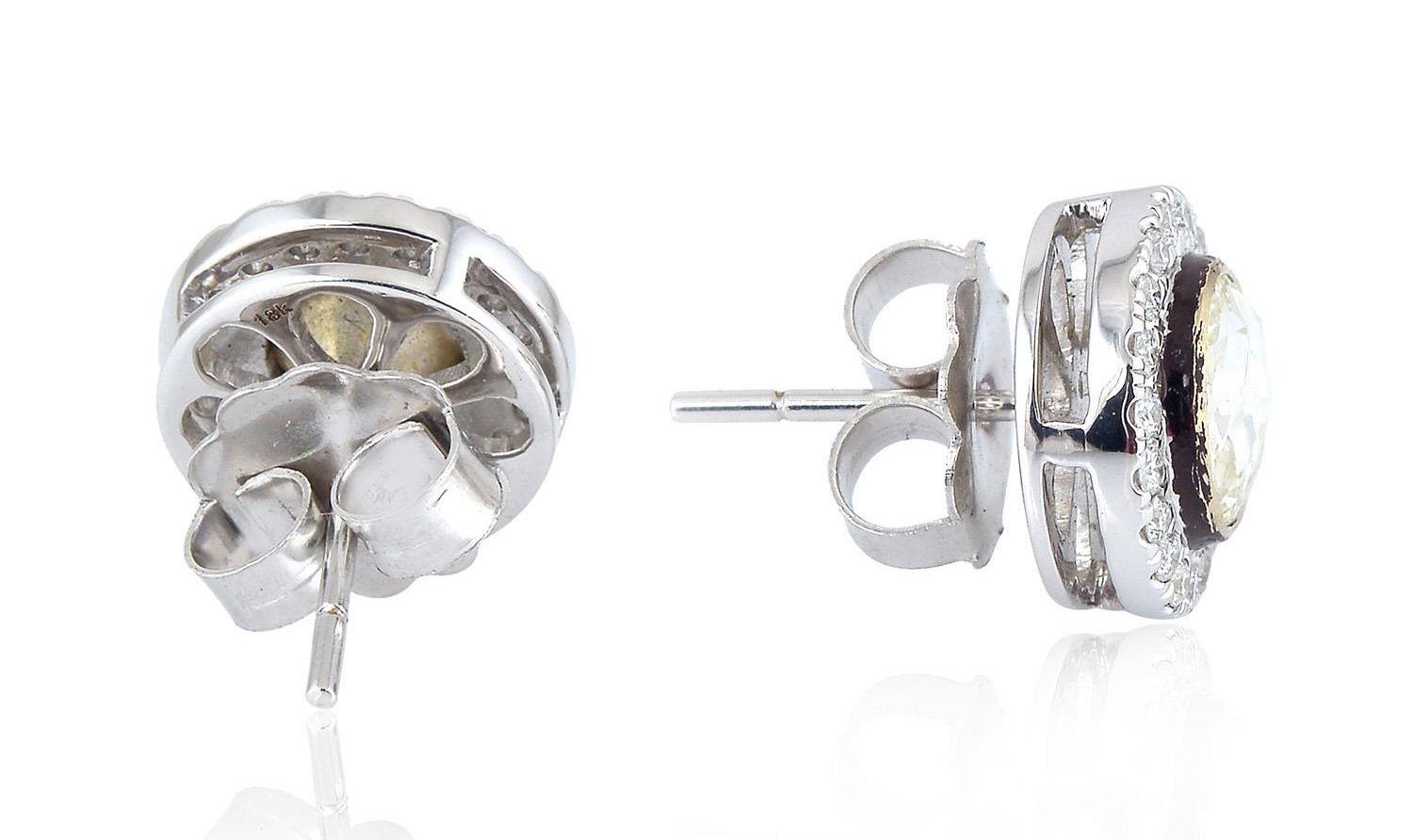 Round Cut 1.94 Carat Rosecut Diamond 18 Karat Gold Round Stud Earrings For Sale