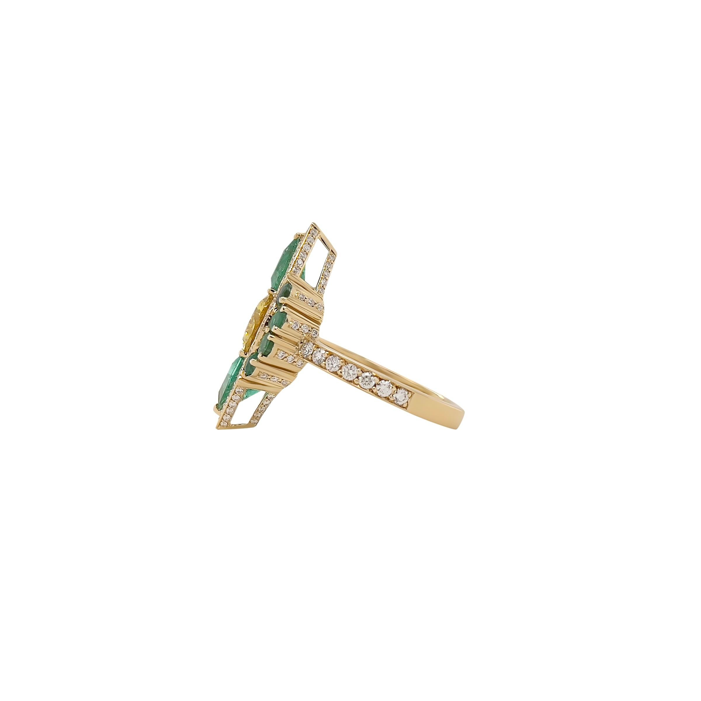 Modern 1.94 Carat Yellow Sapphire and 1.86 Carat Emerald and Diamond Ring   For Sale