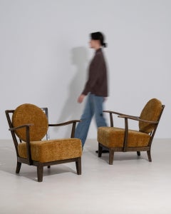1940-1949 Czech Republic Warm Mustard Gold Upholstered Accent Chair (Detail)