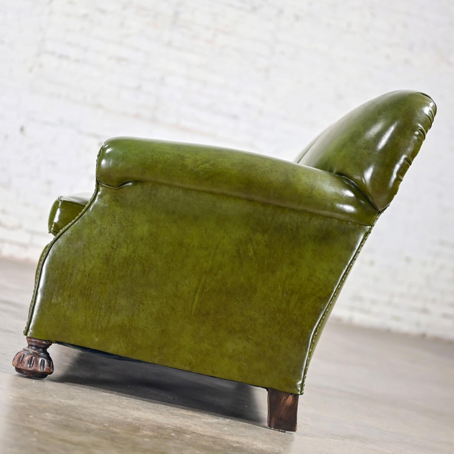 1940-1950’s Traditional Green Naugahyde Faux Leather Lawson Club Style Sofa For Sale 3