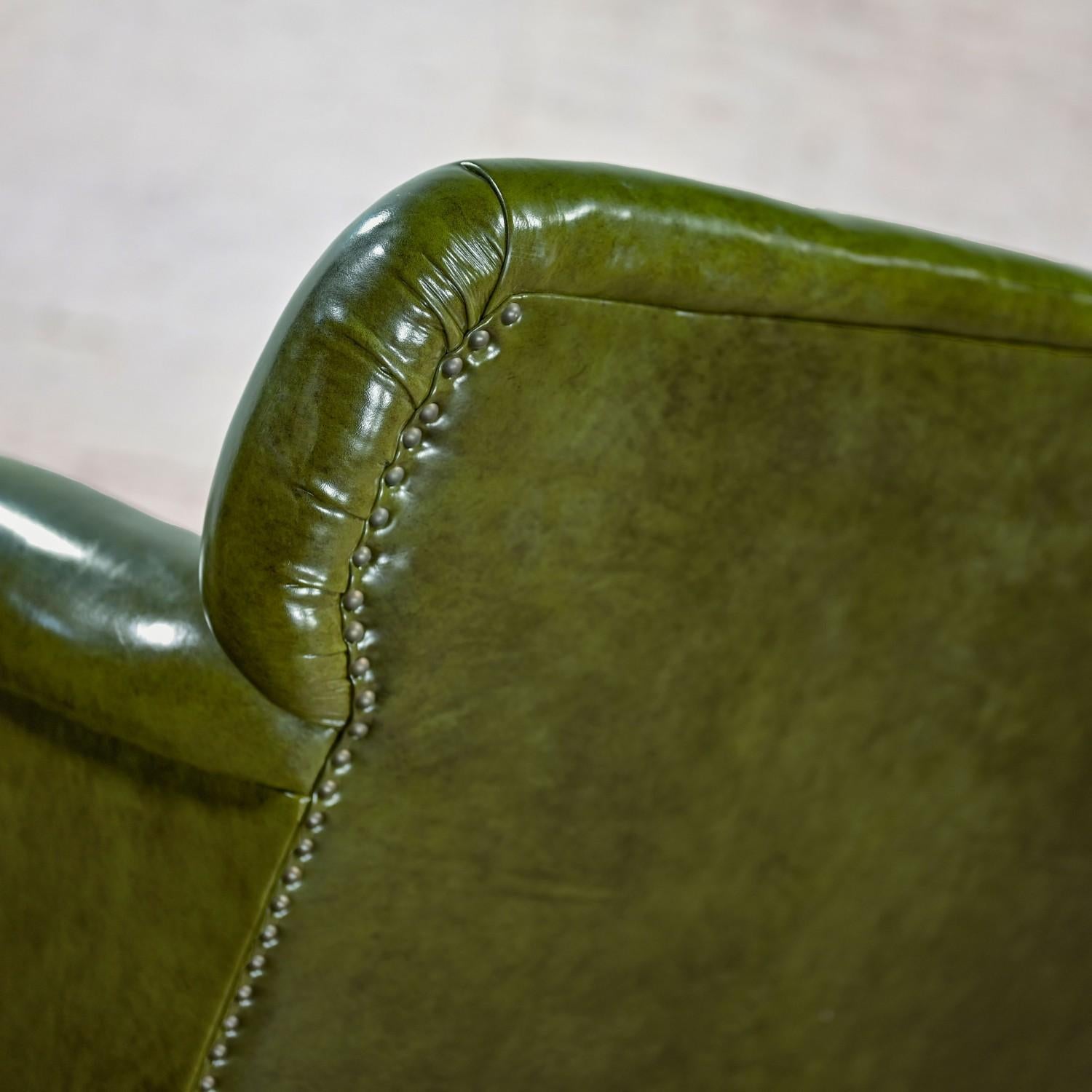 1940-1950’s Traditional Green Naugahyde Faux Leather Lawson Club Style Sofa For Sale 10