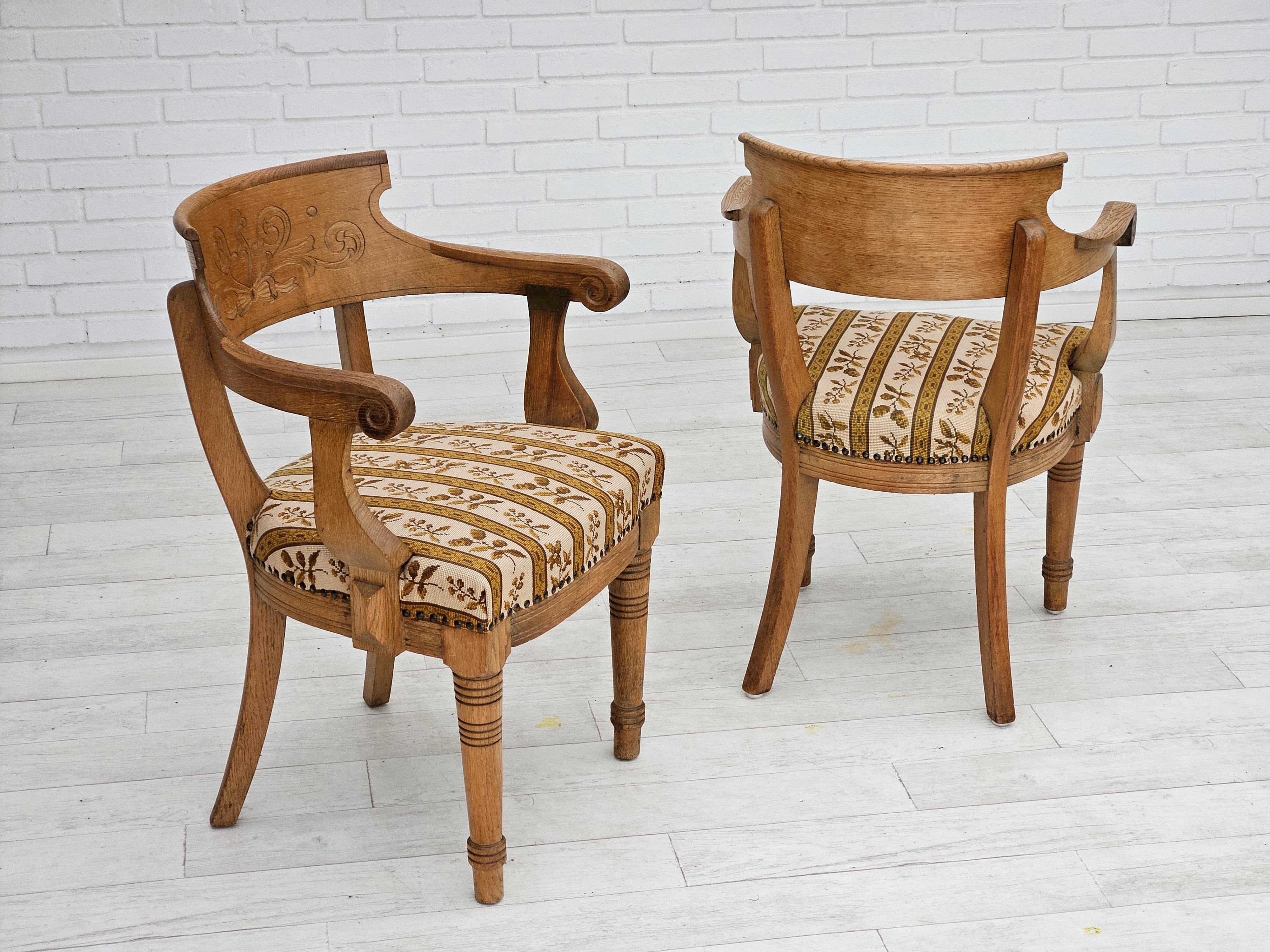 Scandinavian Modern 1940-50s, Danish design, pair of two armchairs in original very good condition. For Sale