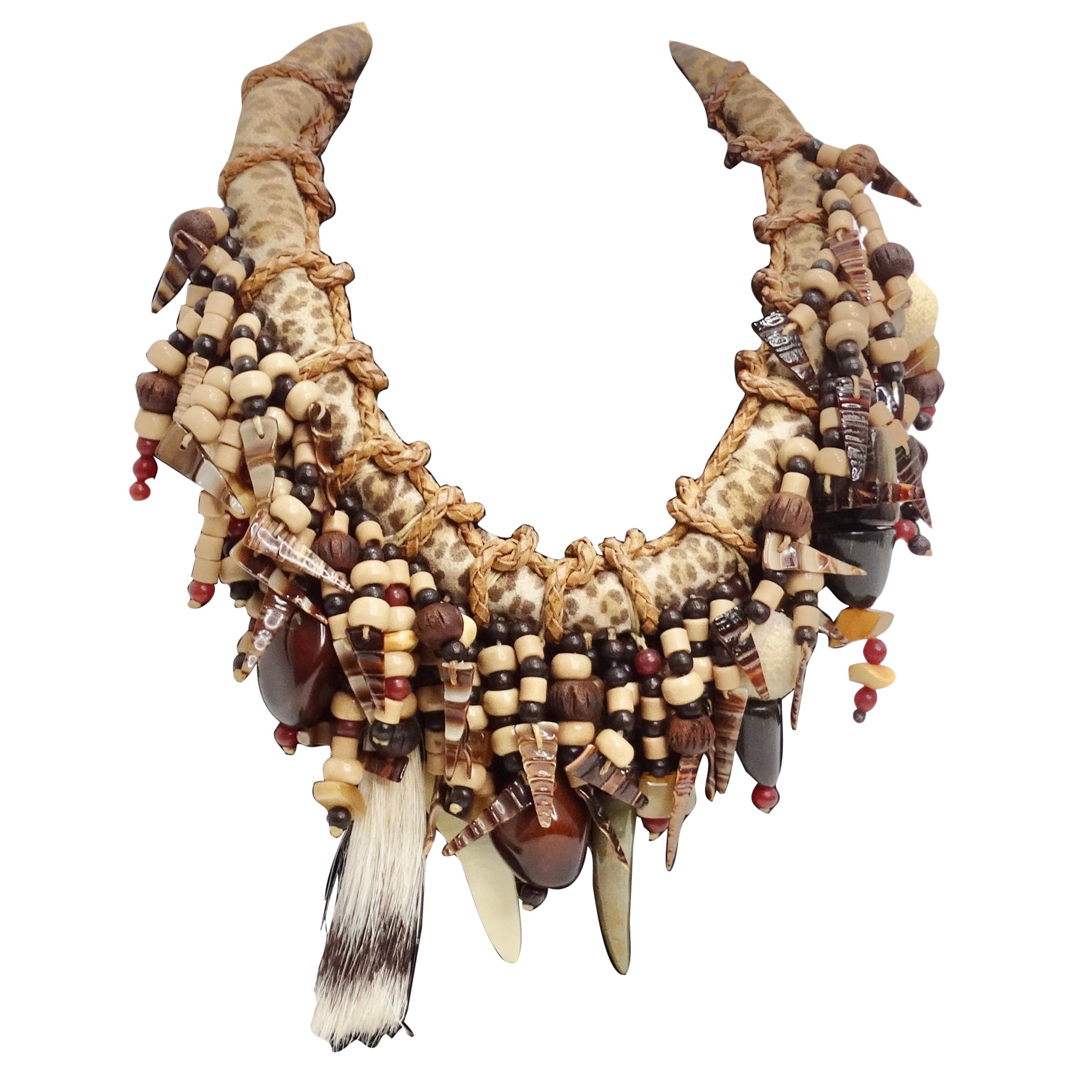 1940 Collana di perline con pietre multiple africane