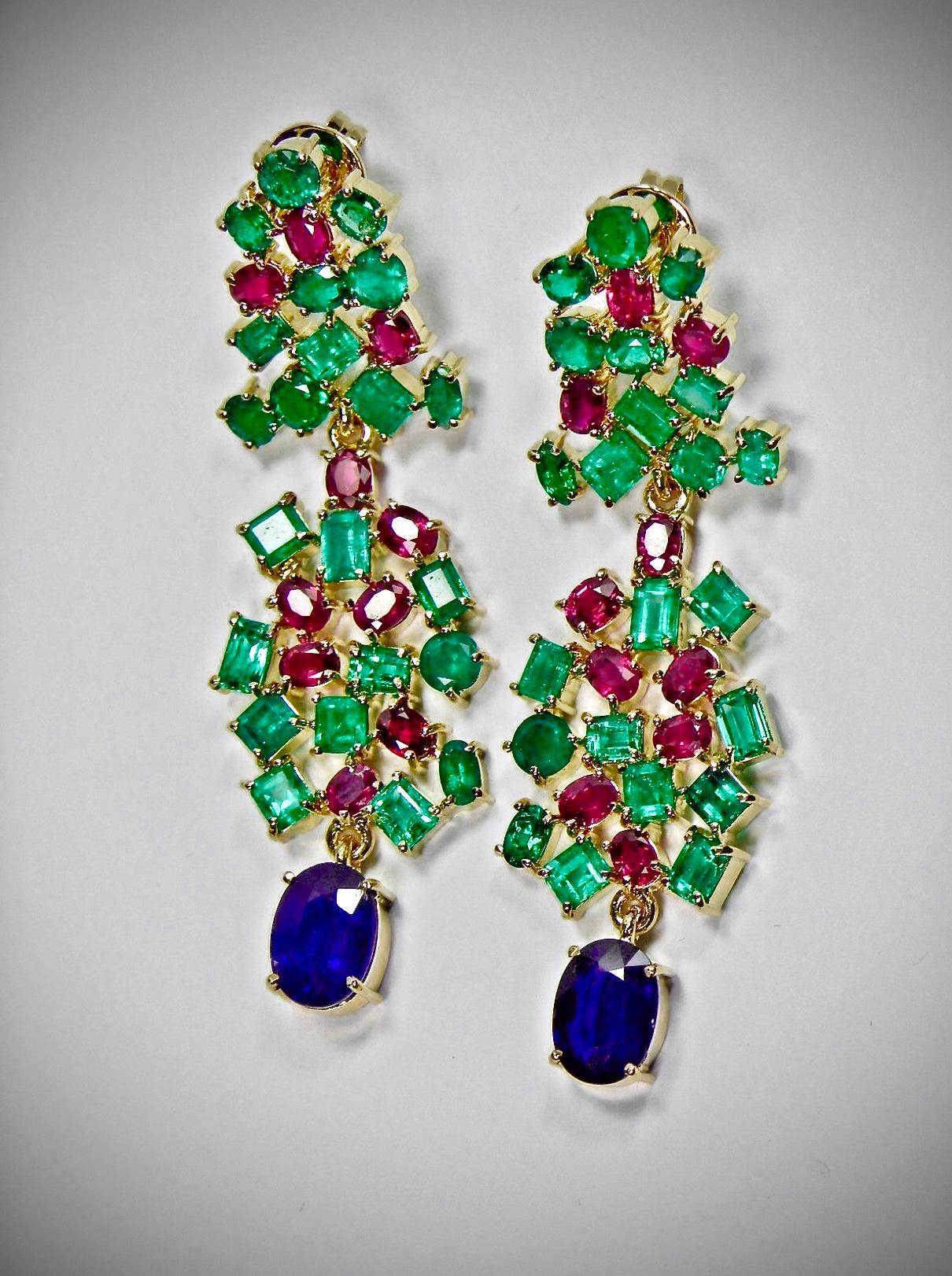  19.36 Carat Sapphire, Emerald, Ruby Chandeliers Earrings One of a Kind  For Sale 2