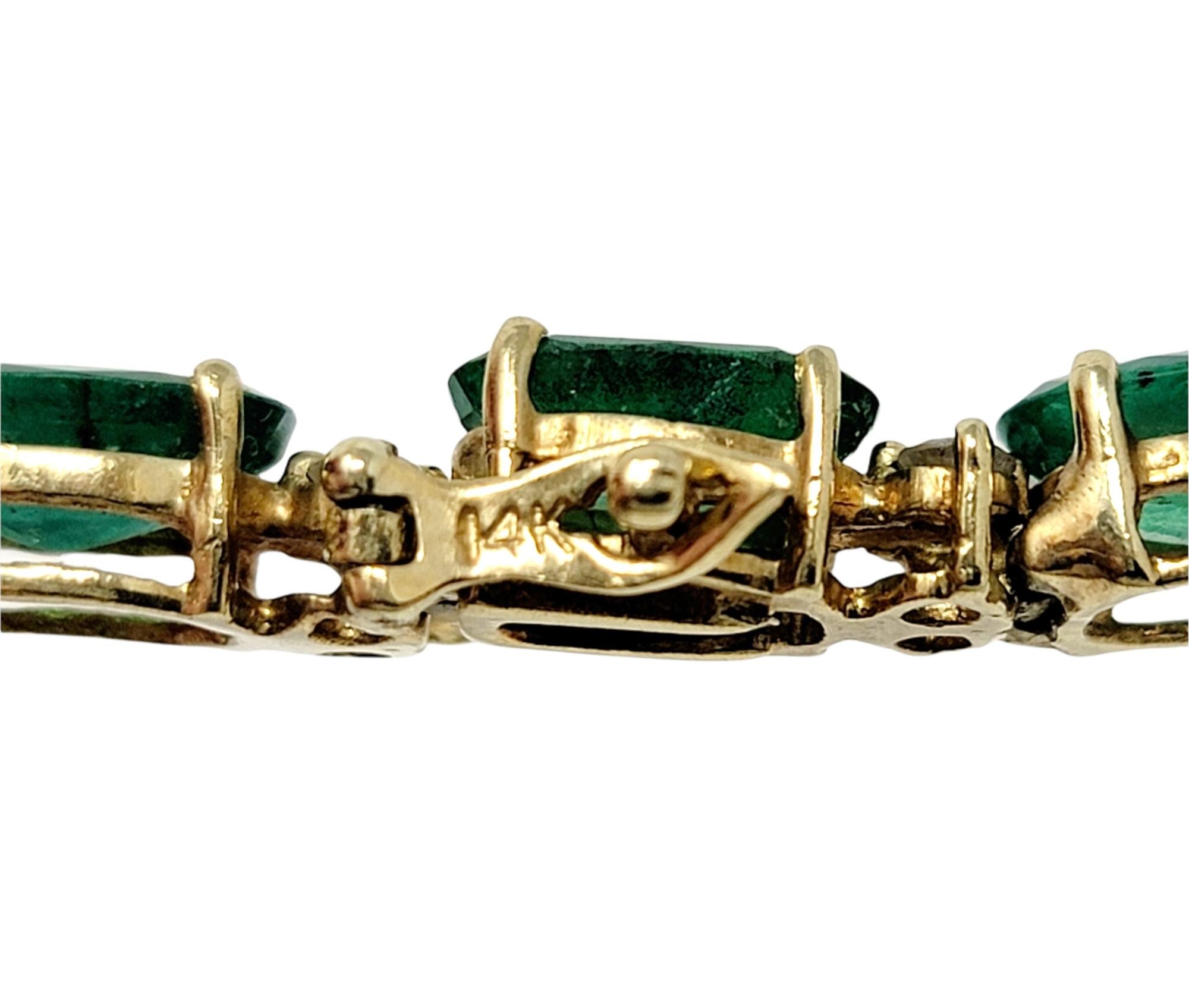 19.40 Carats Oval Mixed Cut Emerald and Diamond Line Bracelet in 14 Karat Gold 4