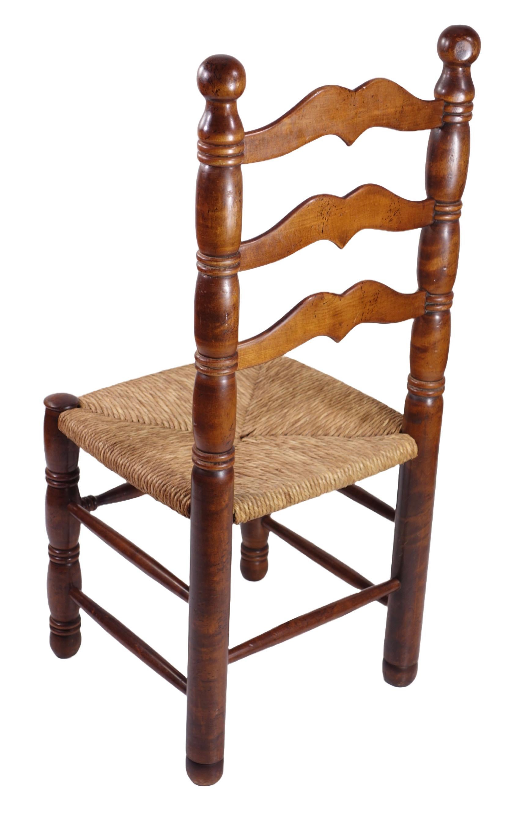 Mid-Century moderno 1940 Charles Dudouyt - Set di 4 sedie in vimini e quercia di design francese in vendita