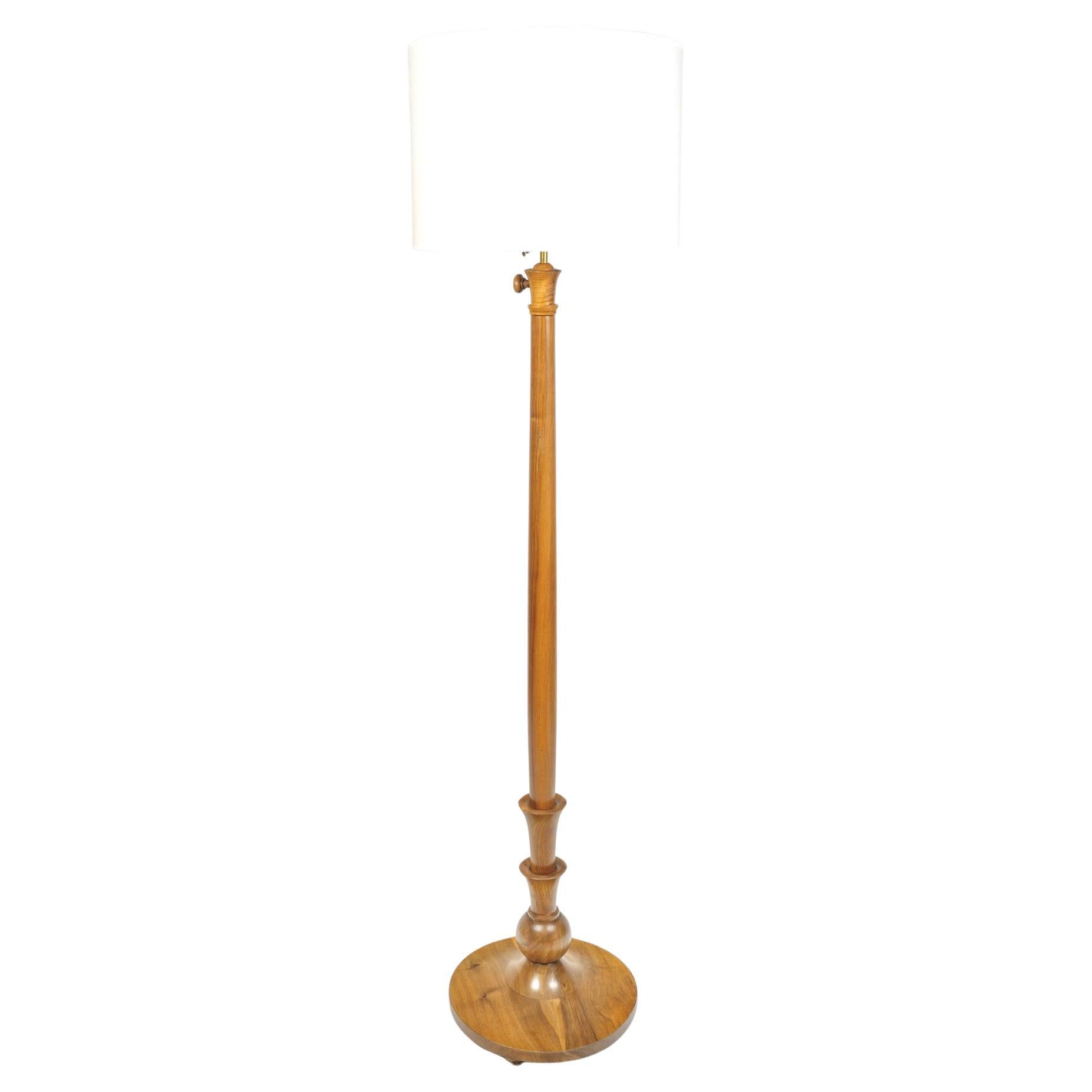 1940 Elegant floor lamp by Charles Dudouyt For Sale